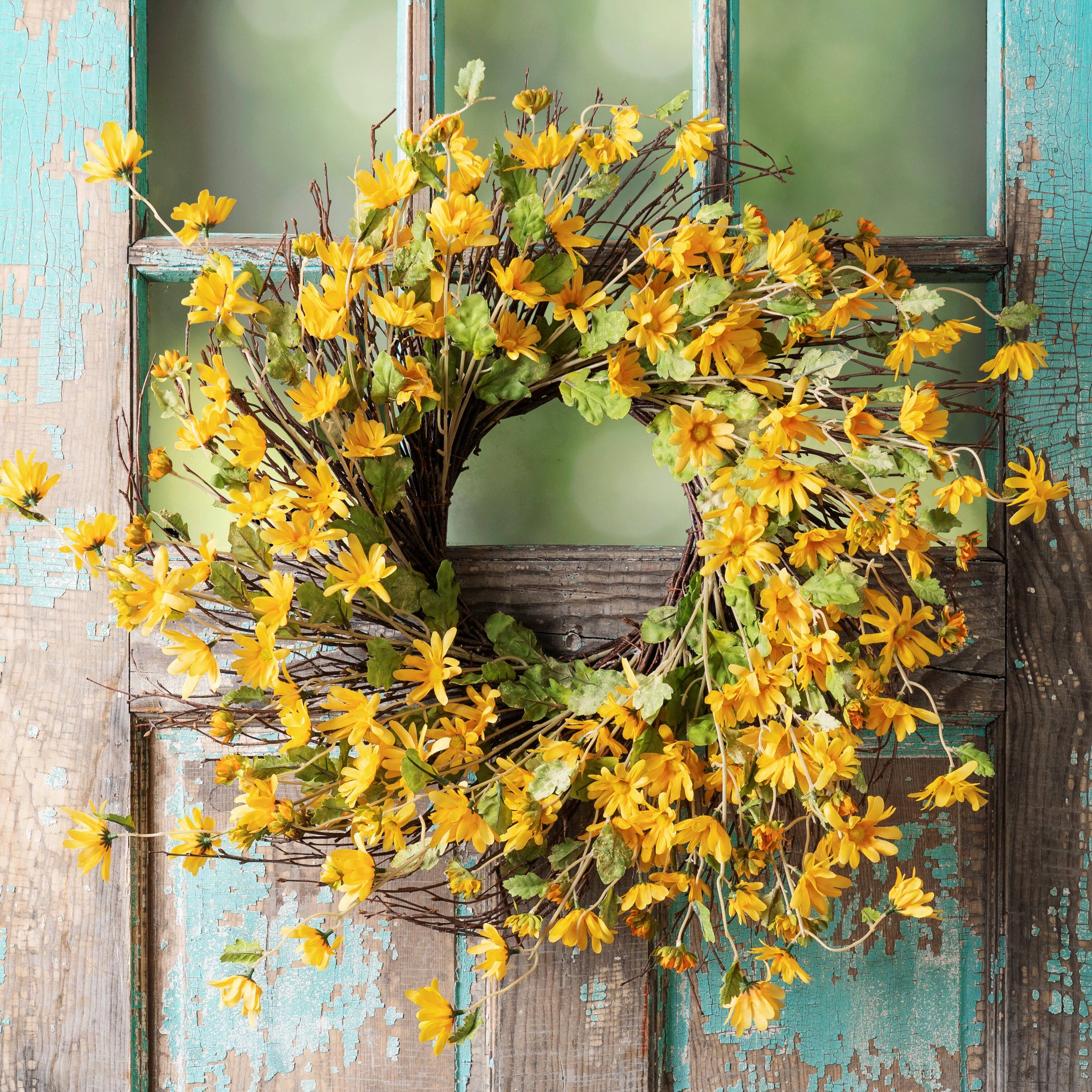 23&#x22; Yellow Daisy Wreath