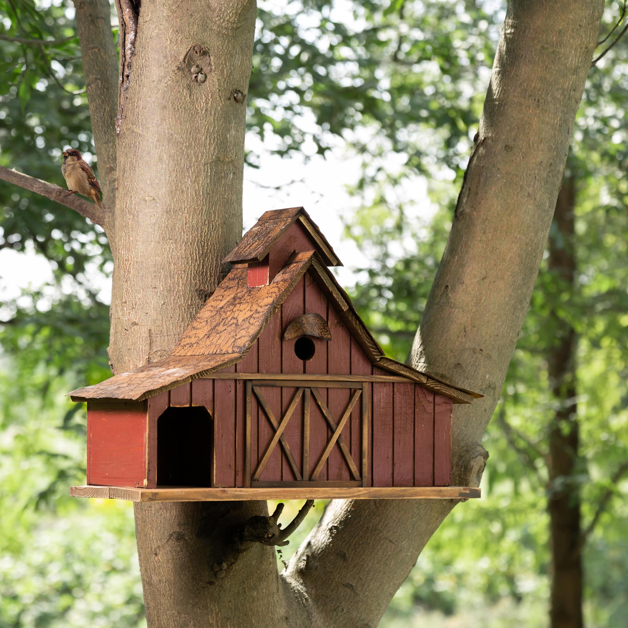 Glitzhome&#xAE; 20.67&#x22; Extra-Large Rustic Wood Barn Birdhouse