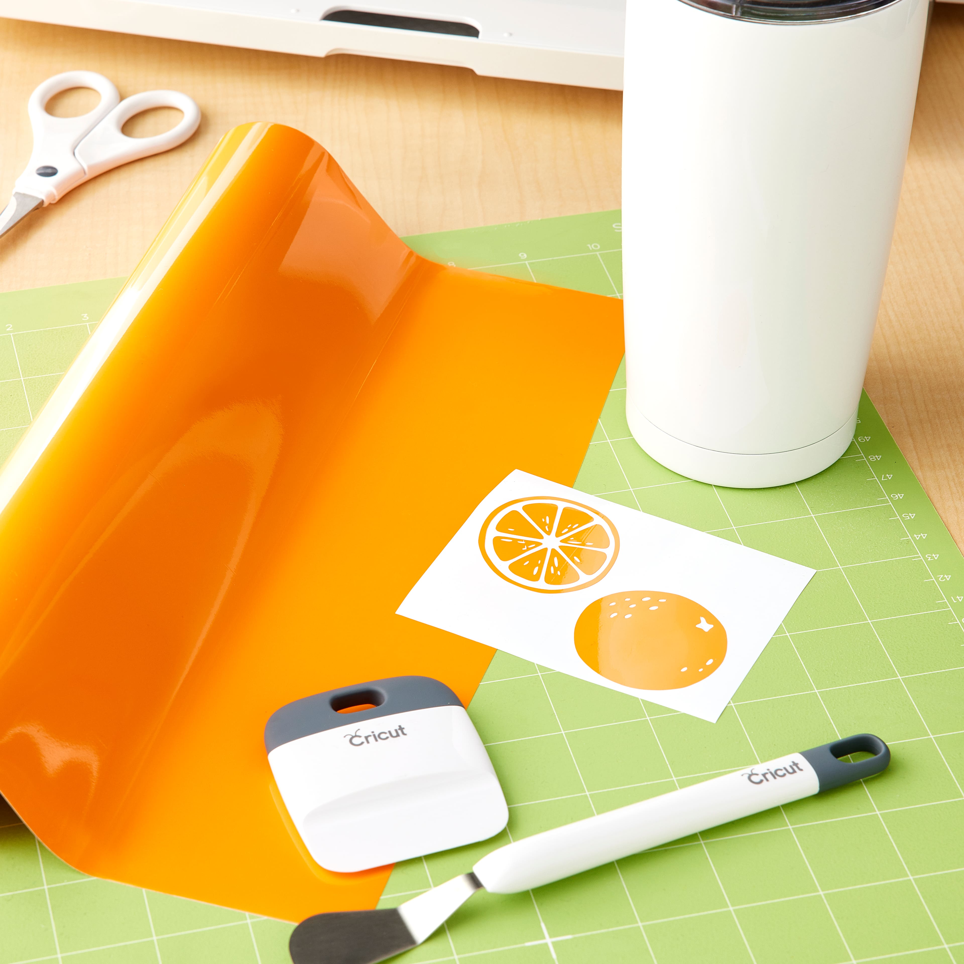 Cricut&#xAE; Premium Vinyl&#x2122; Pearl Metallic