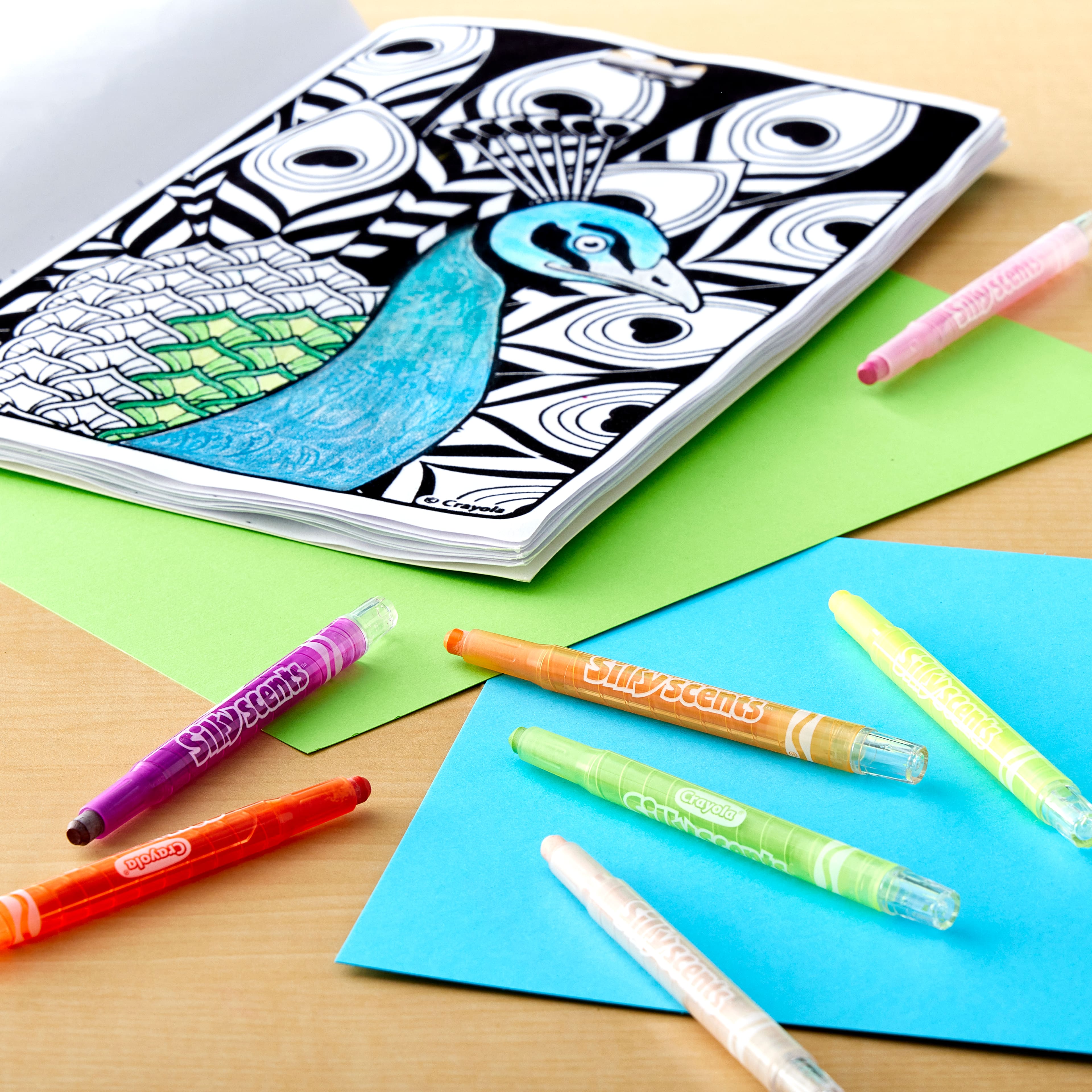 Crayons de cire drôlement aromatisés miniatures Silly Scents Mini Twistables de Crayola, 24 unités