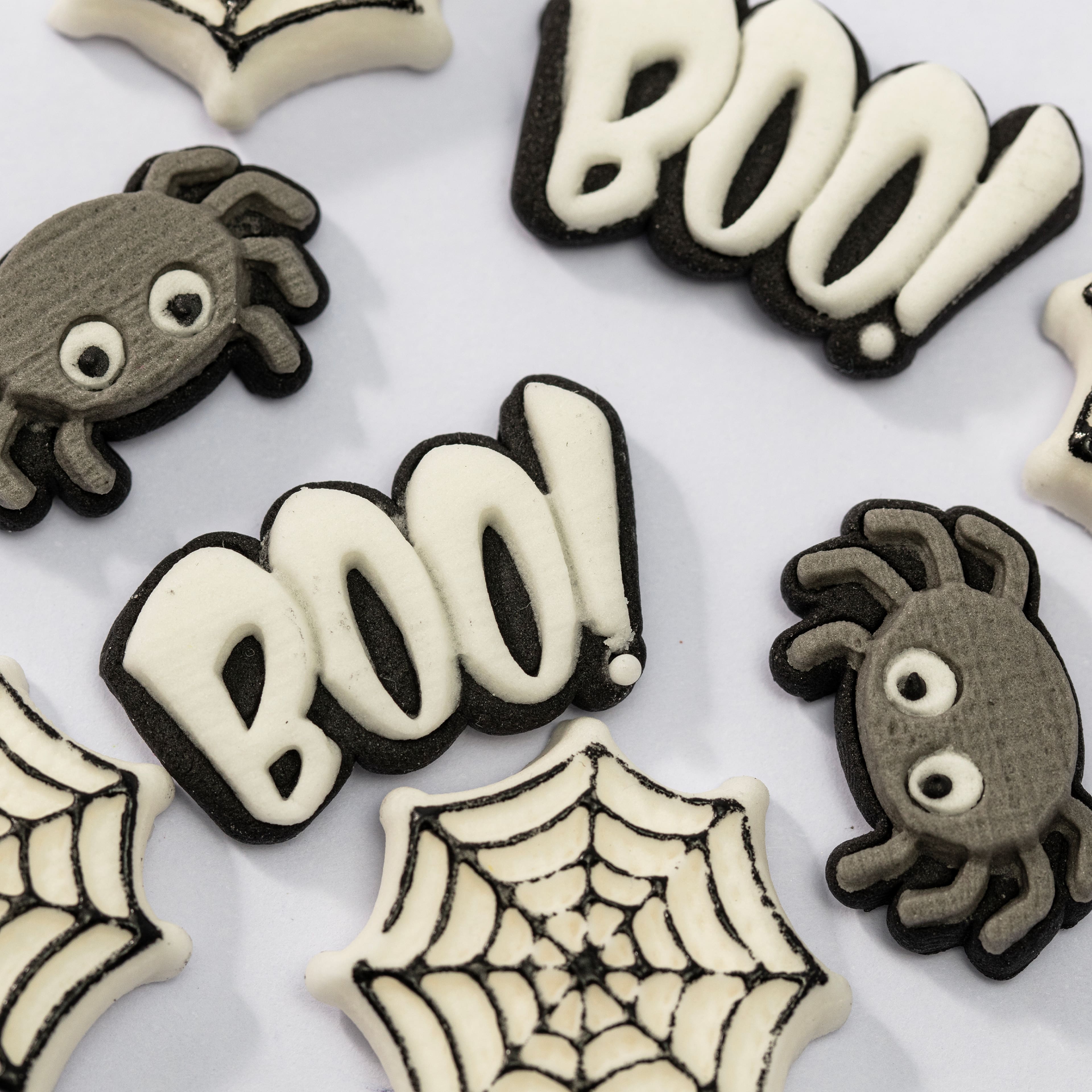 PME Cake Sweet Street&#xAE; Boo &#x26; Spiders Icing Decorations