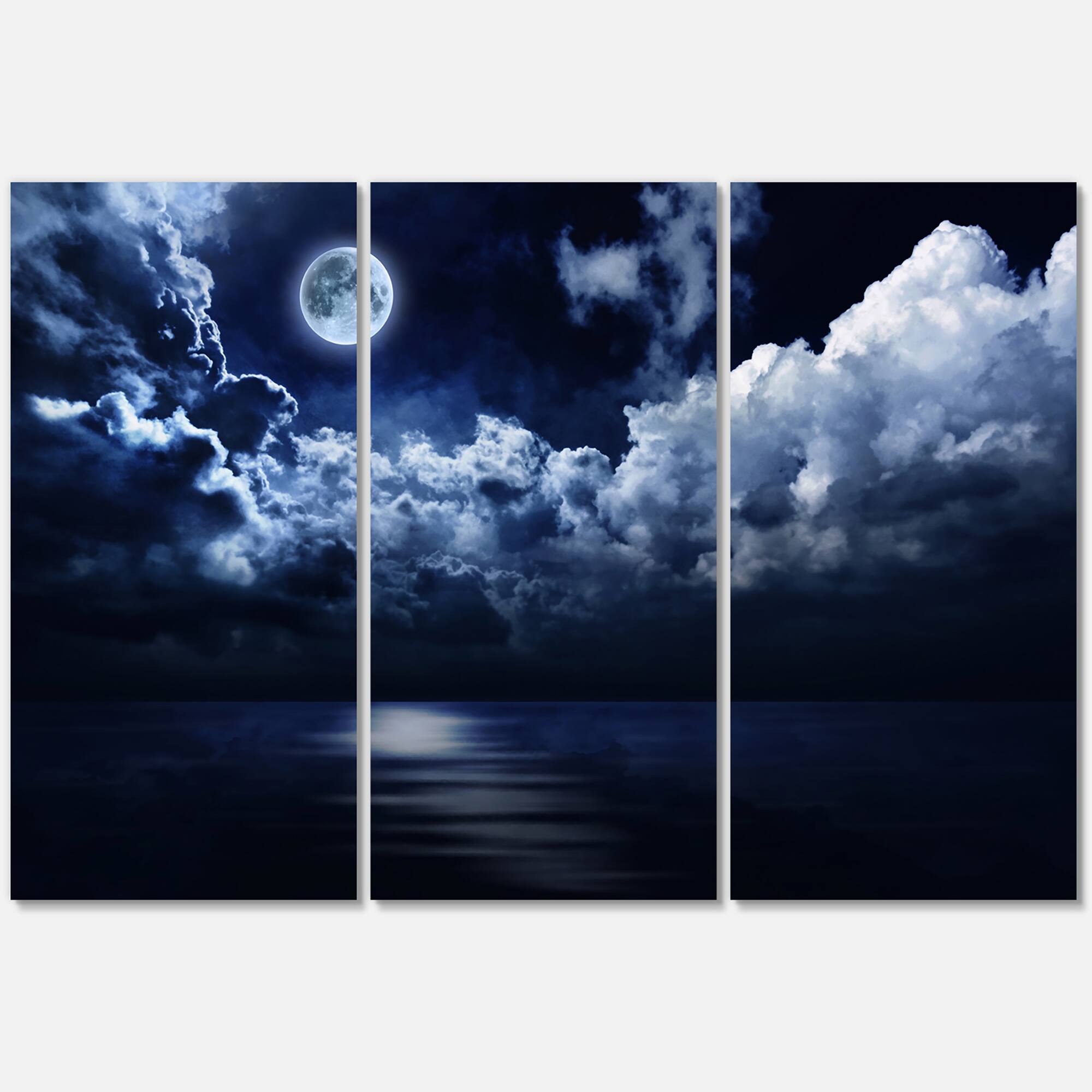 Designart - Full Moon in Cloudy Night Sky - Modern Canvas Wall Art Print