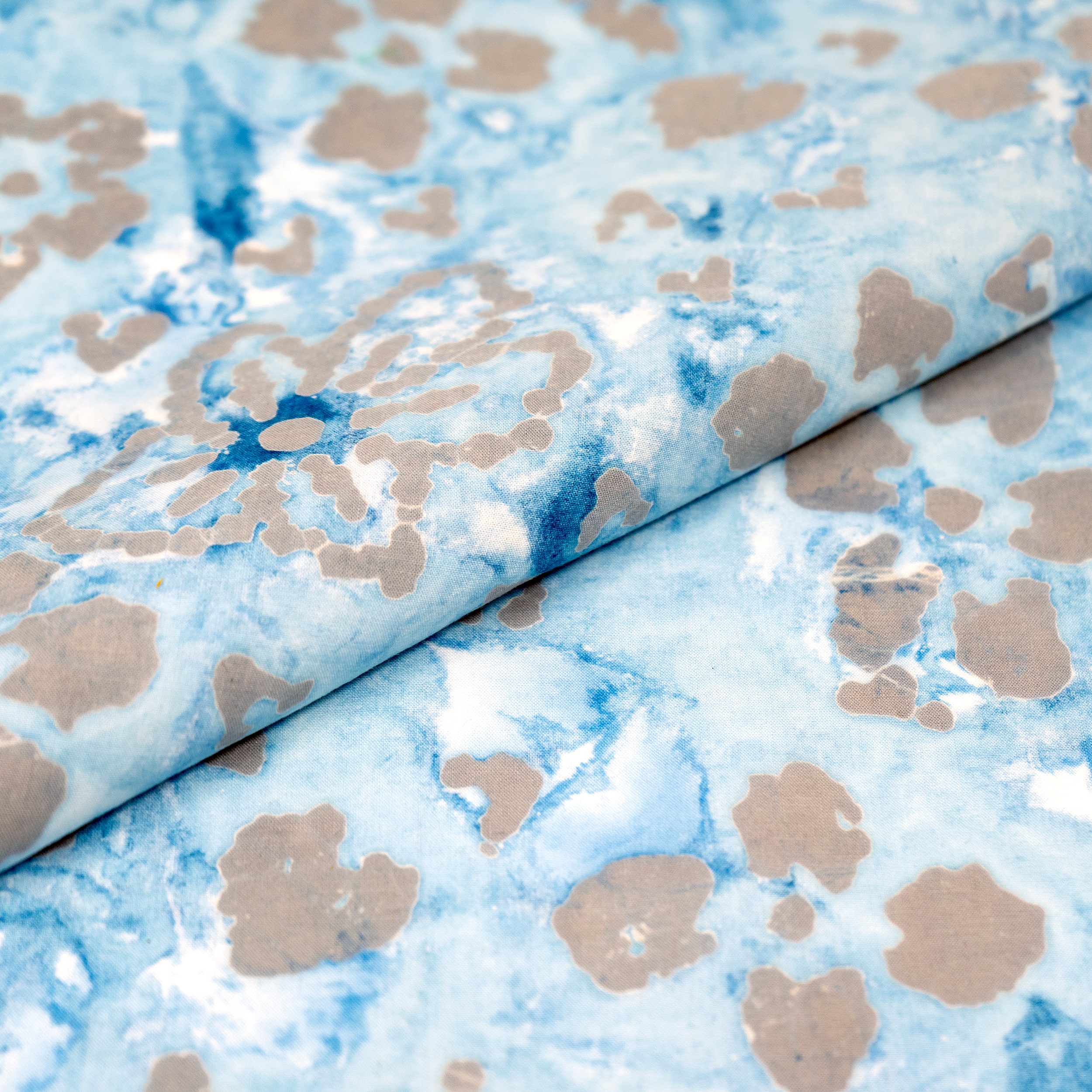 SINGER Handmade Blue Batik Cotton Print Jelly Roll