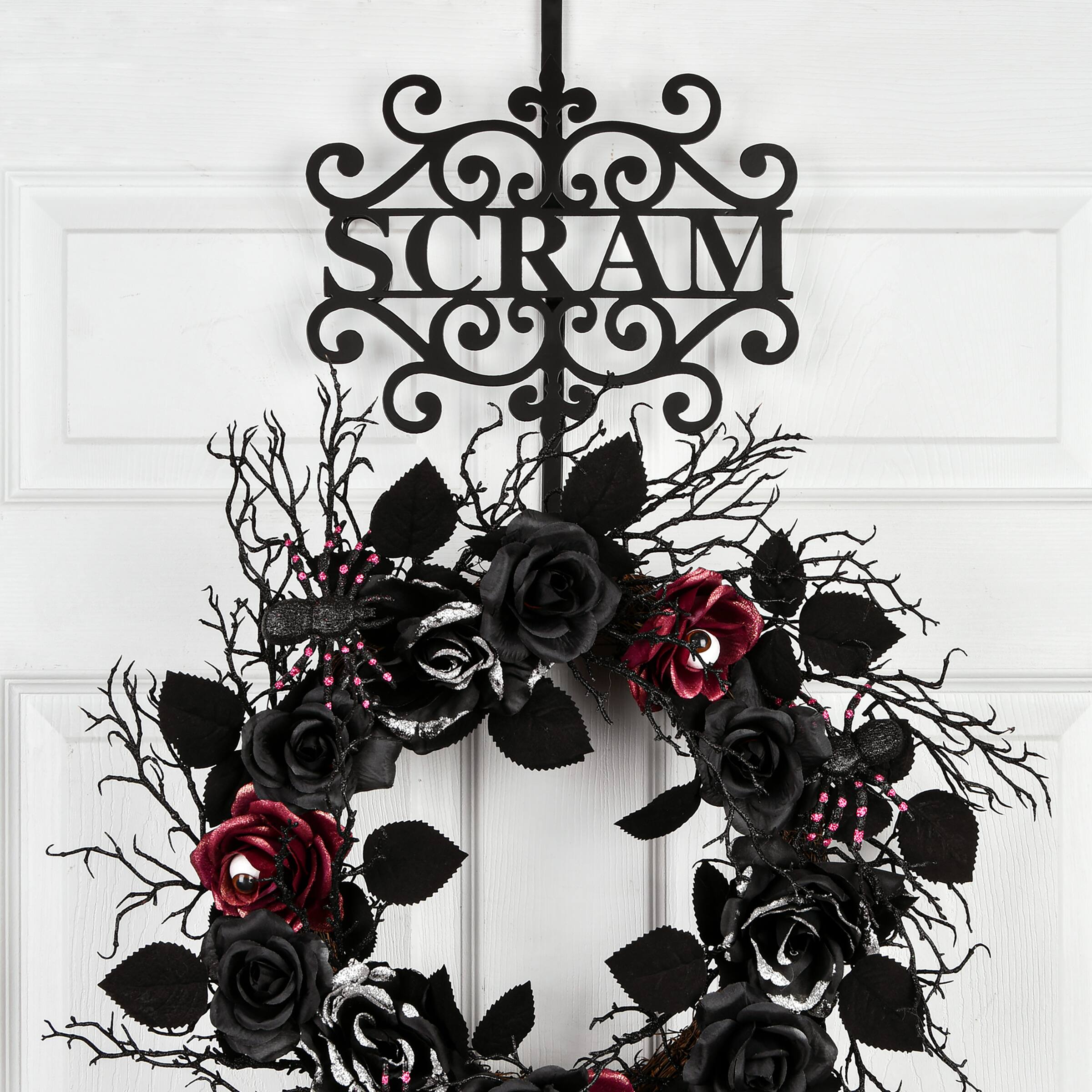 16&#x22; Halloween Scram Wreath Hanger