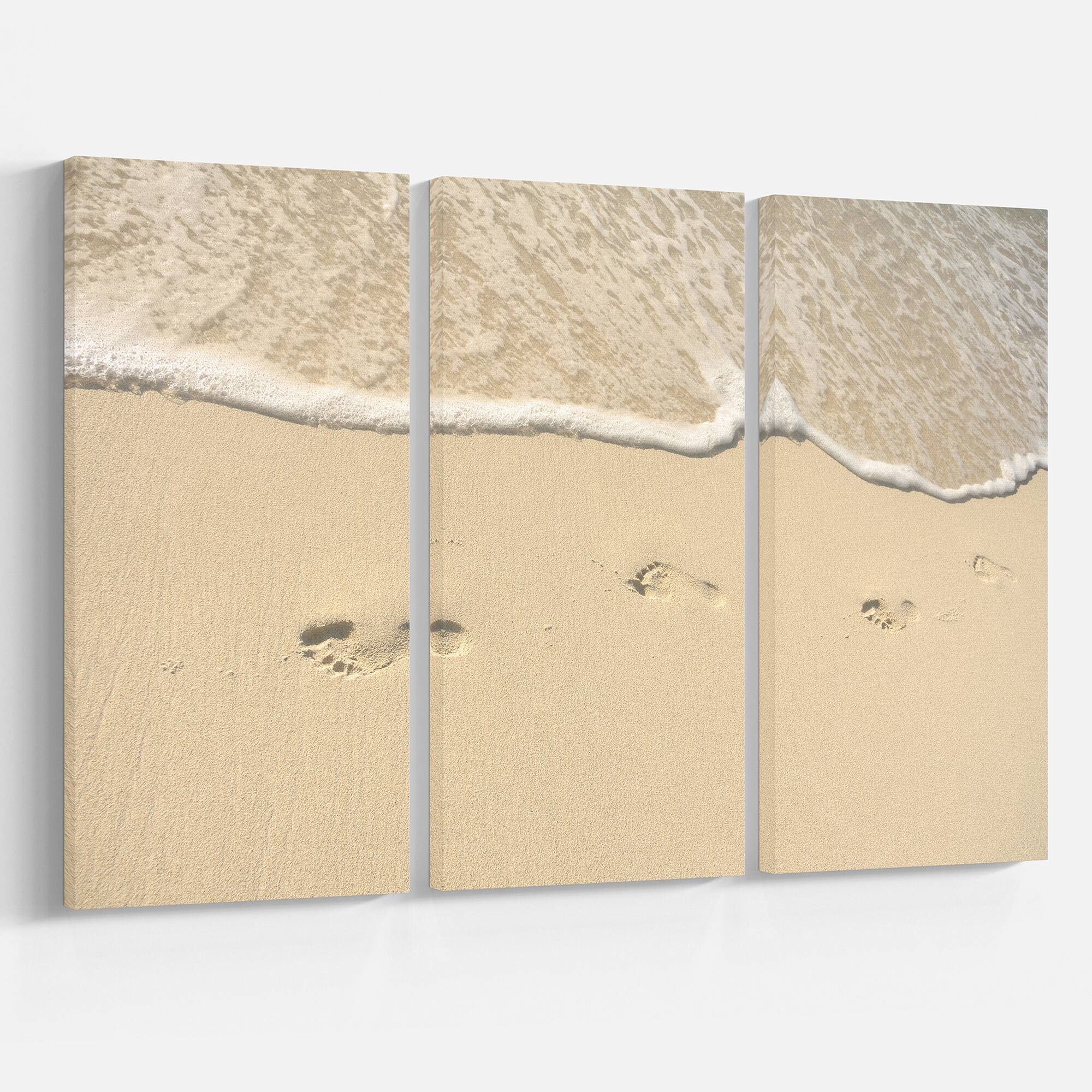 Designart - Footprints in Sand on the Beach - Modern Seascape Canvas Artwork