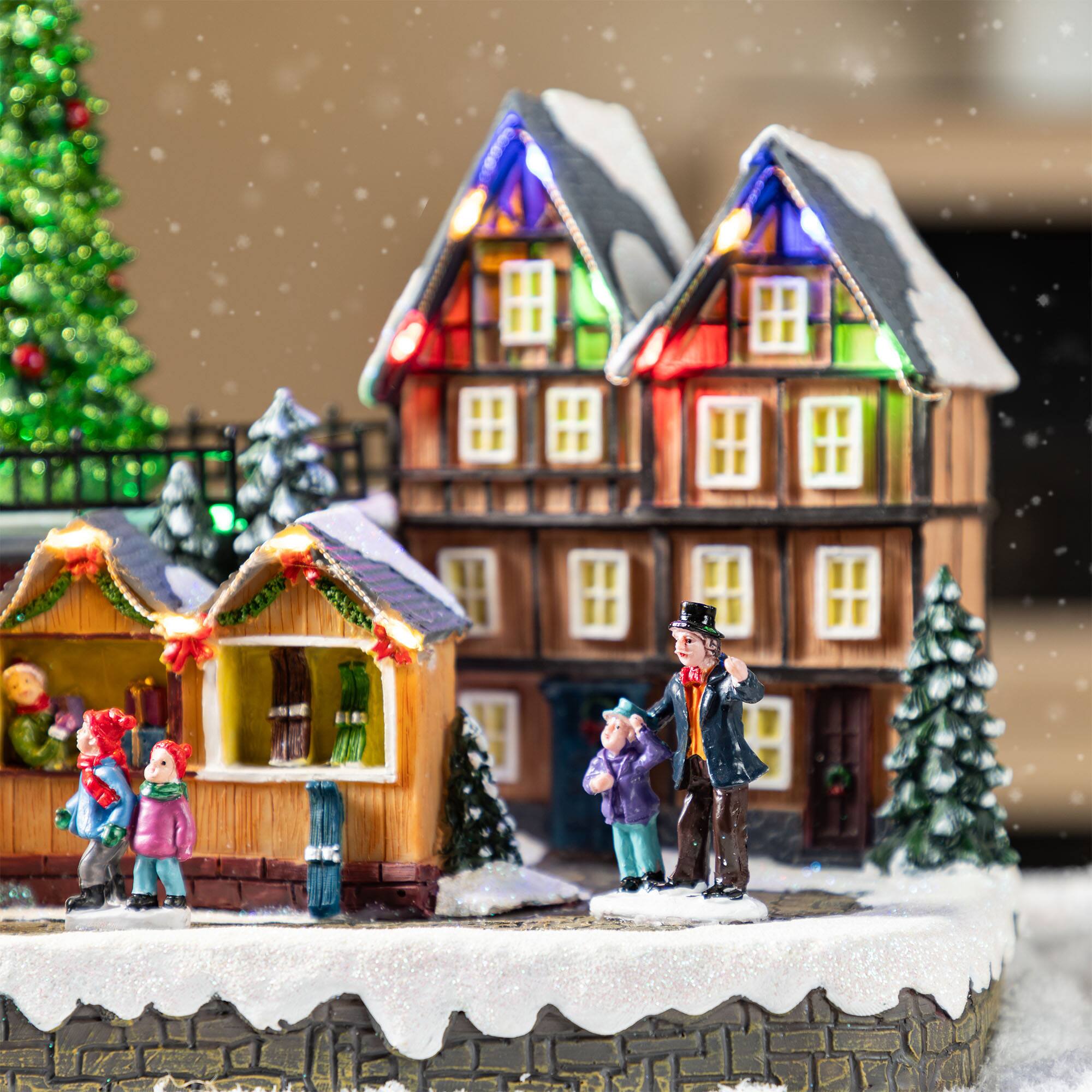 Glitzhome&#xAE; 15.25&#x22; Christmas Oversized Resin Lighted Table Village Decor