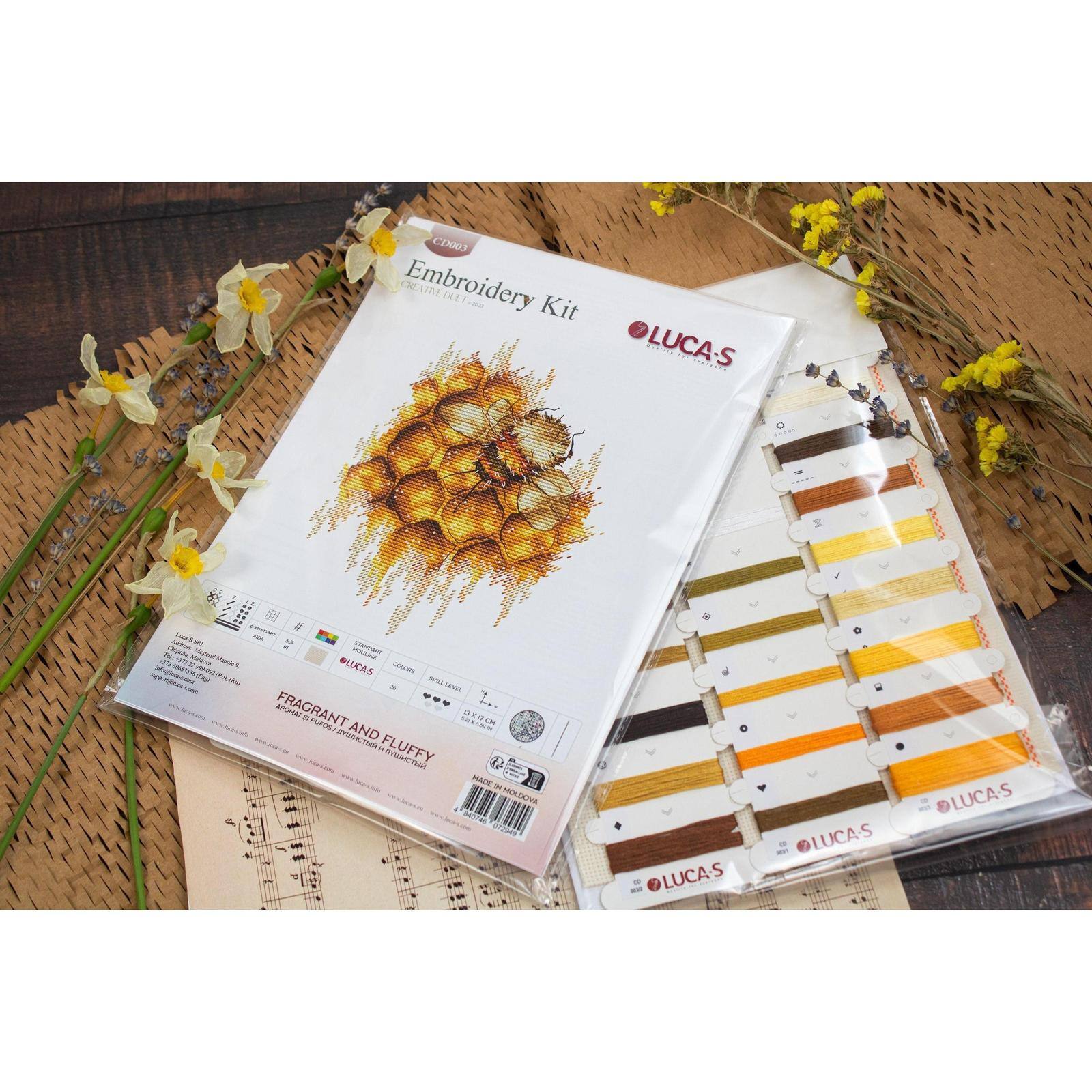 Luca-S Fragrant and Fluffy Counted Cross-Stitch Kit