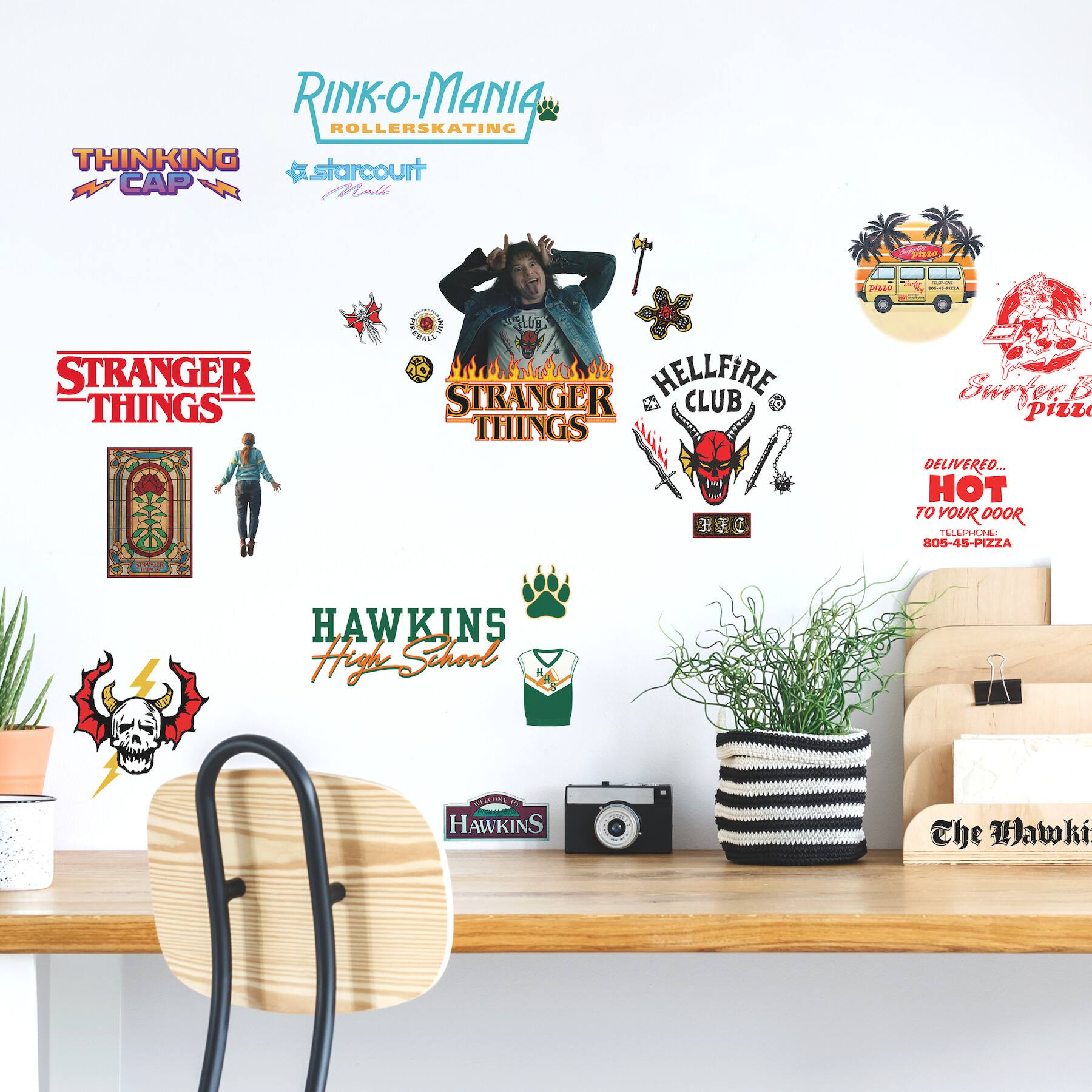 RoomMates Stranger Things Season 4 Icons Peel &#x26; Stick Wall Decals