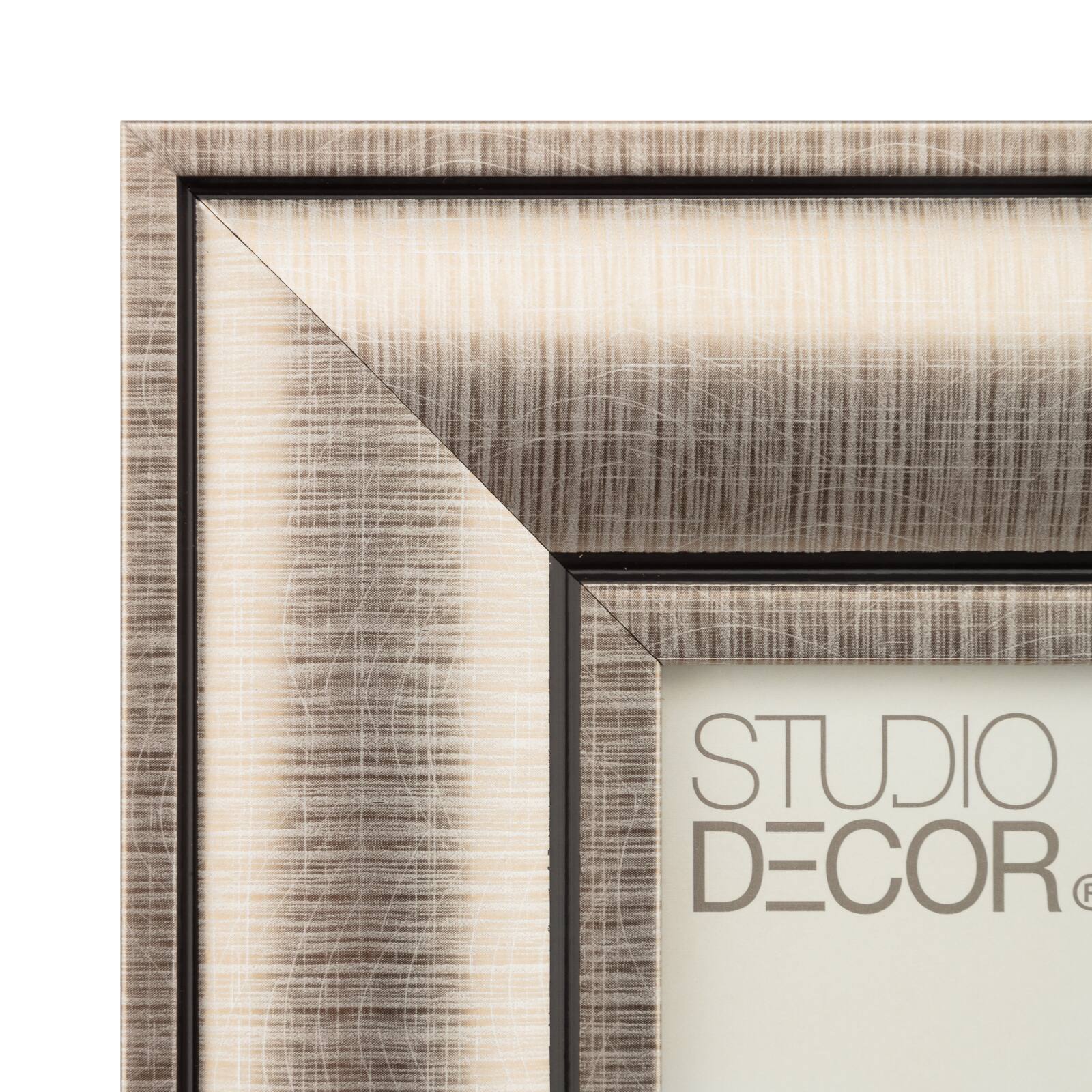 Silver Metallic Frame, Home Collection by Studio Décor®