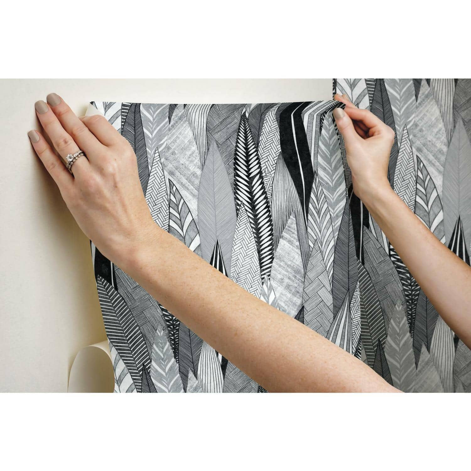 Roommates Fern &#x26; Feathers Peel &#x26; Stick Wallpaper