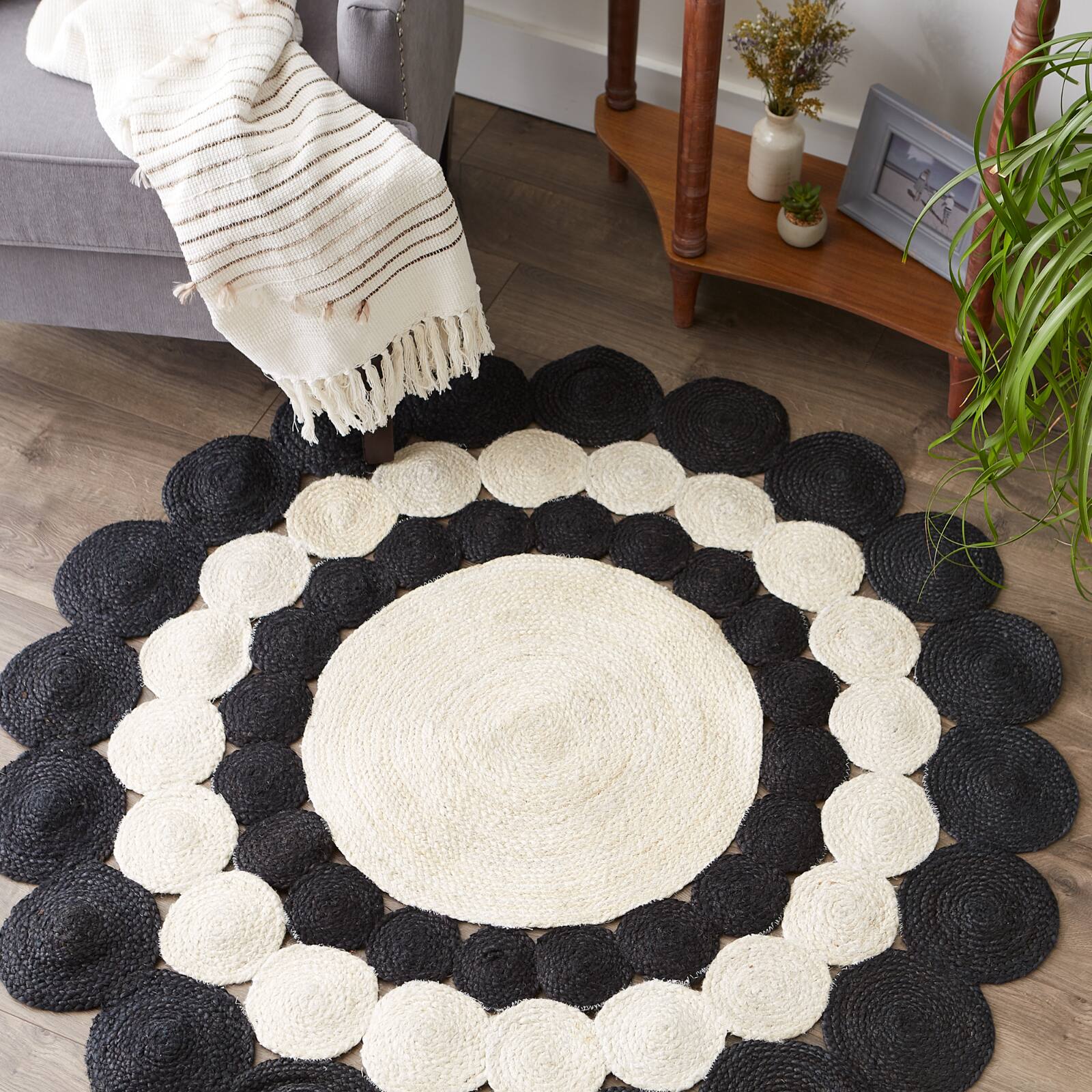 Jute Braided Round Area Rug, 4 ft.