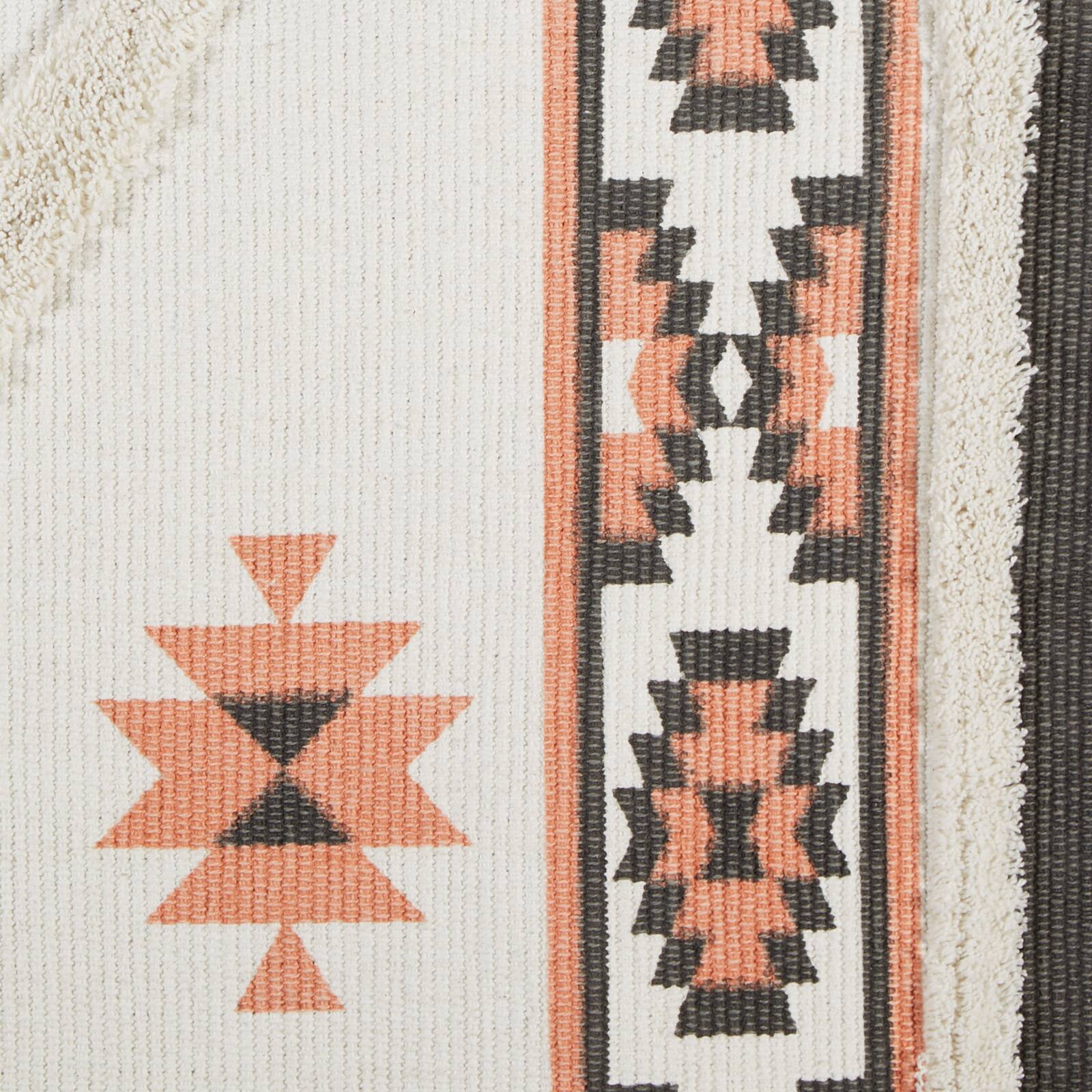 DII&#xAE; Printed Off-White Hand-Loomed Shag Rug Runner, 2ft. x 3&#x22; x 6ft.