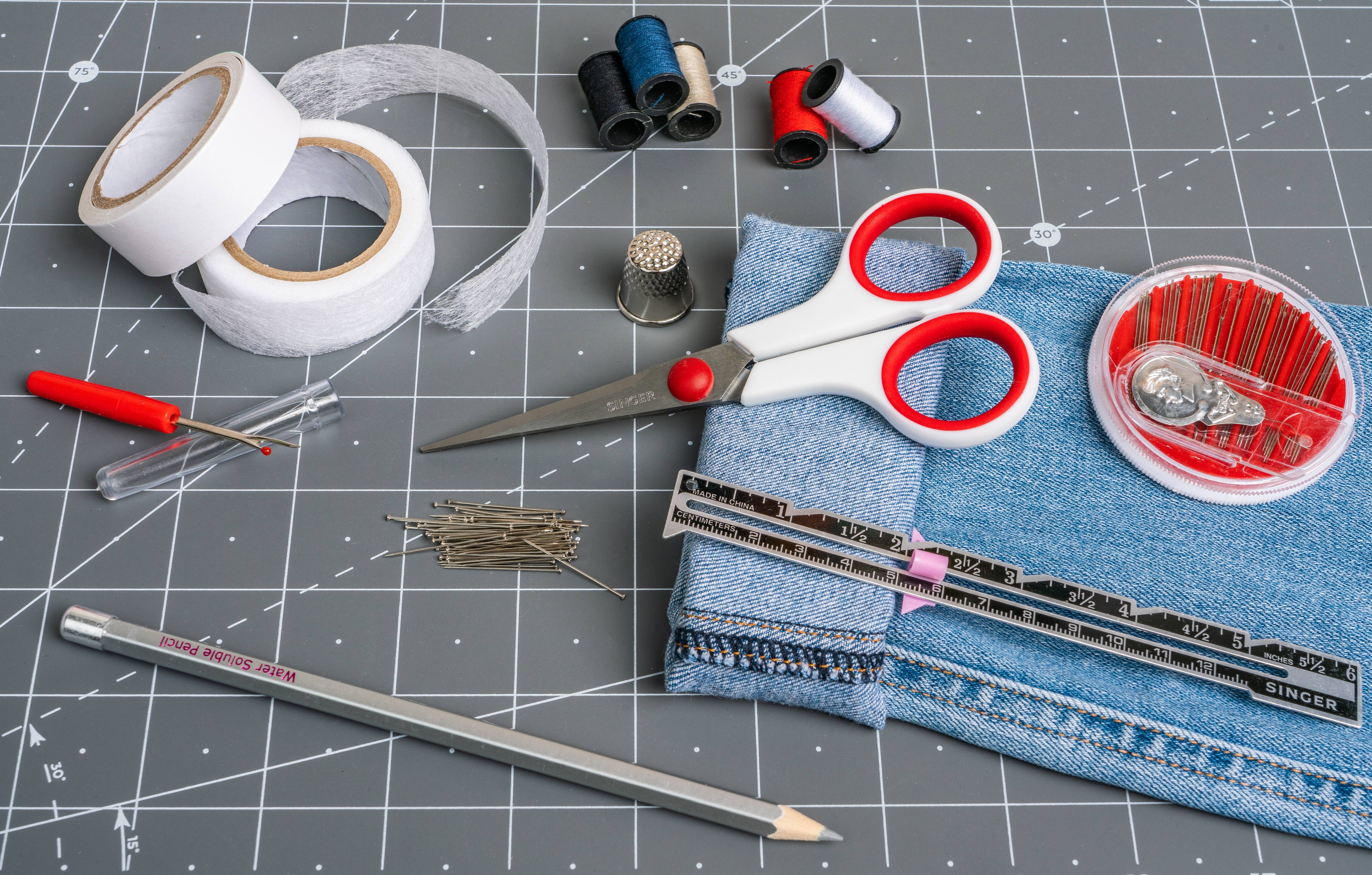 SINGER&#xAE; Hemming Beginner Sewing Kit