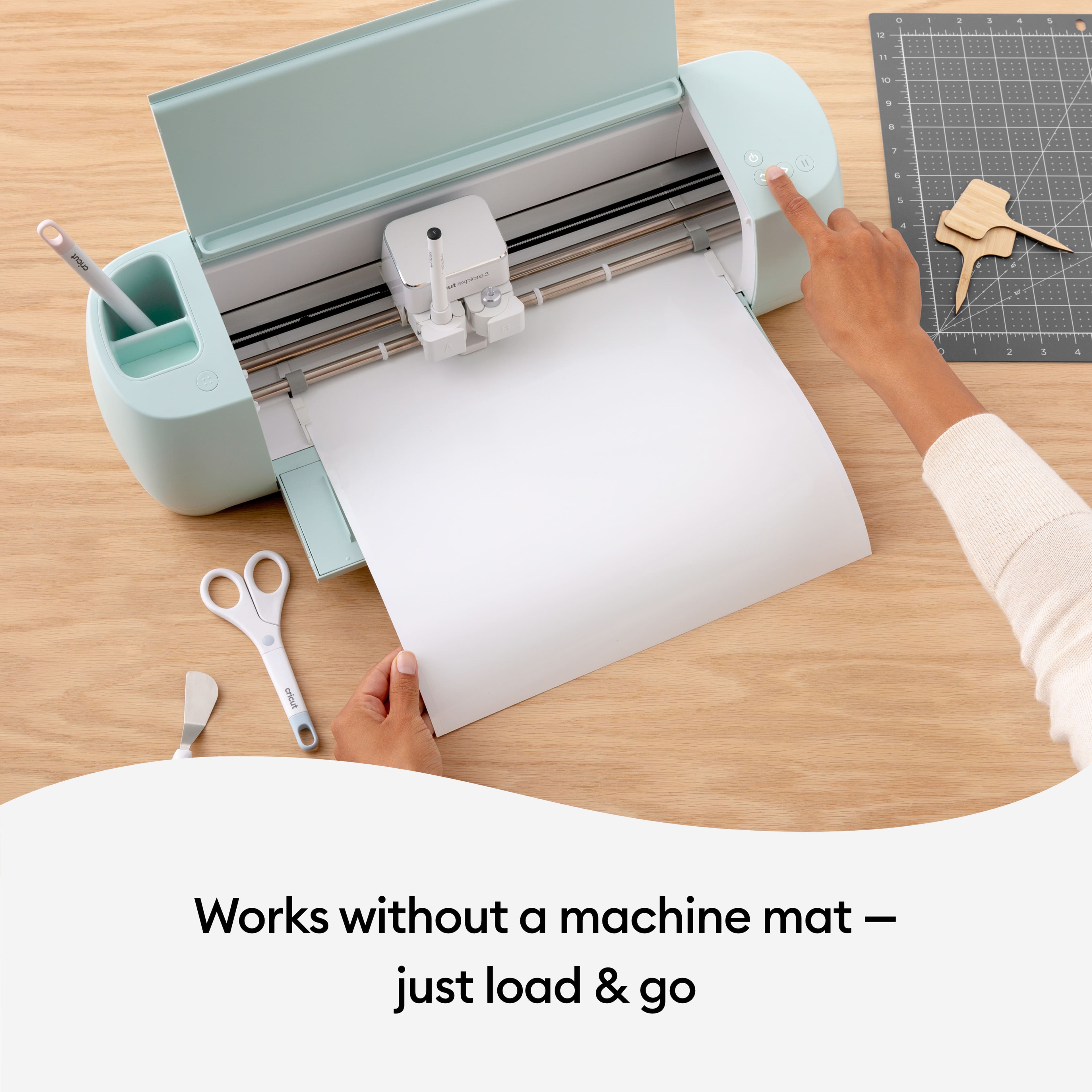 Cricut&#xAE; Permanent Smart Label&#x2122; Writable Vinyl