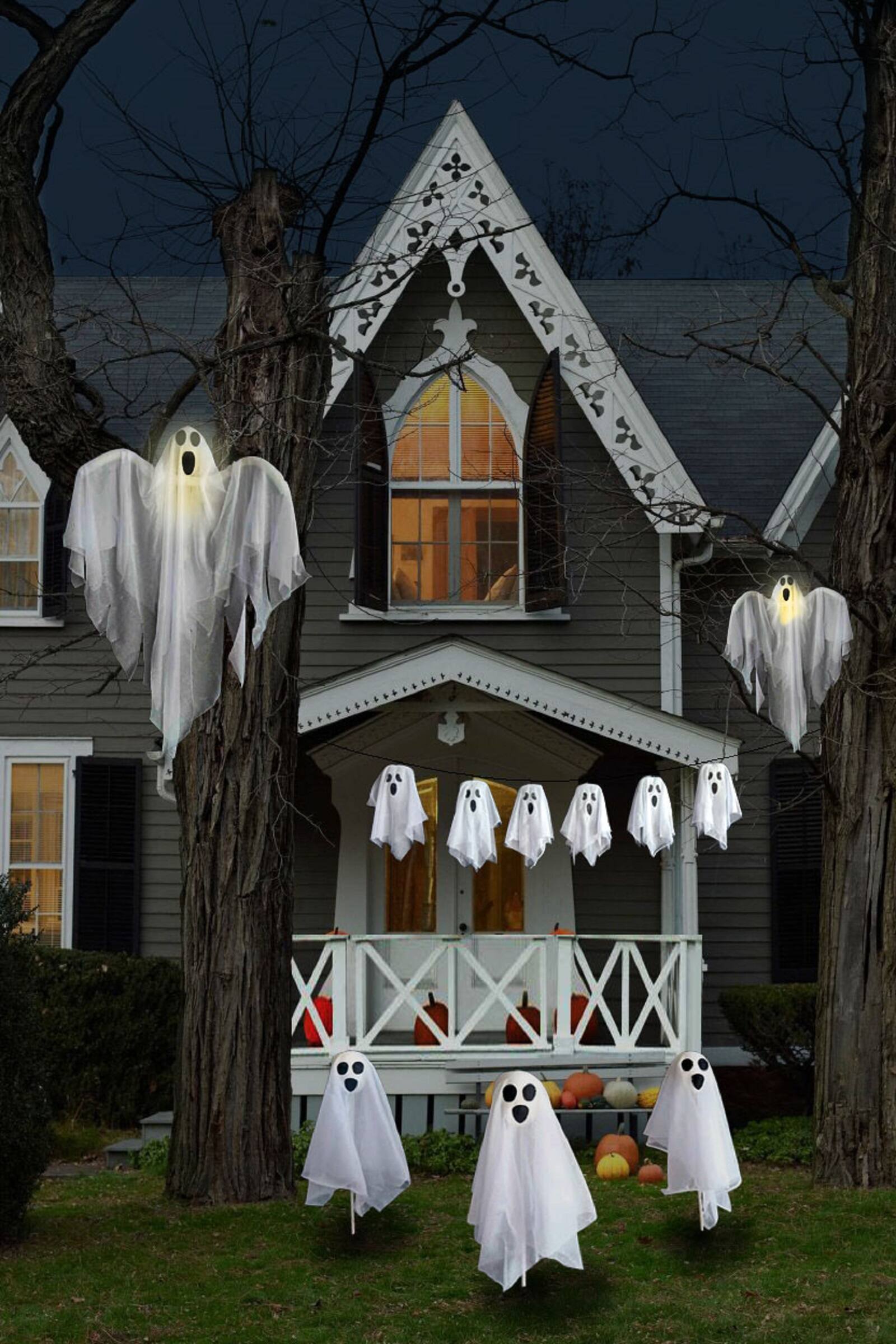 6-Piece Ghost Family Halloween Porch Display Decoration Set