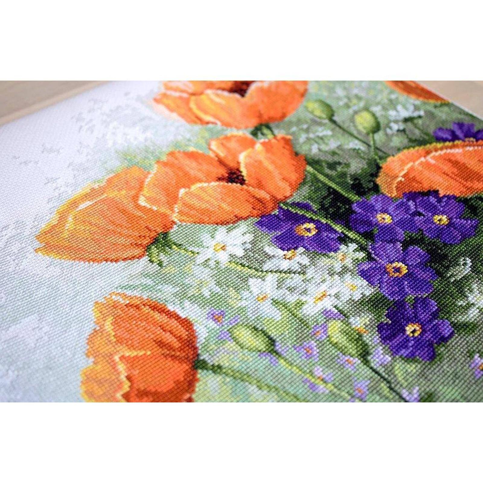 Luca-s Poppies Counted Cross Stitch Kit