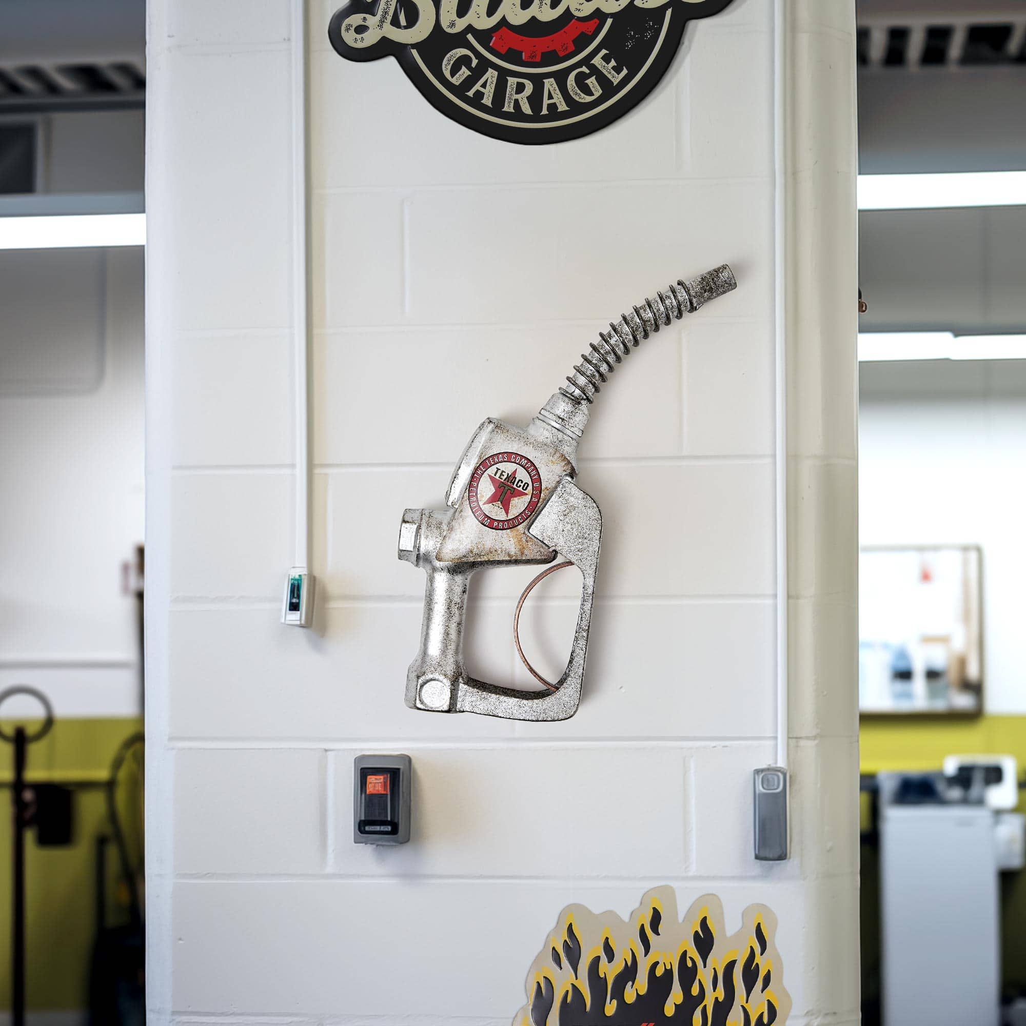 American Art Decor Texaco Metal Gas Nozzle Wall Decor 5.75" x 14.5" Sign