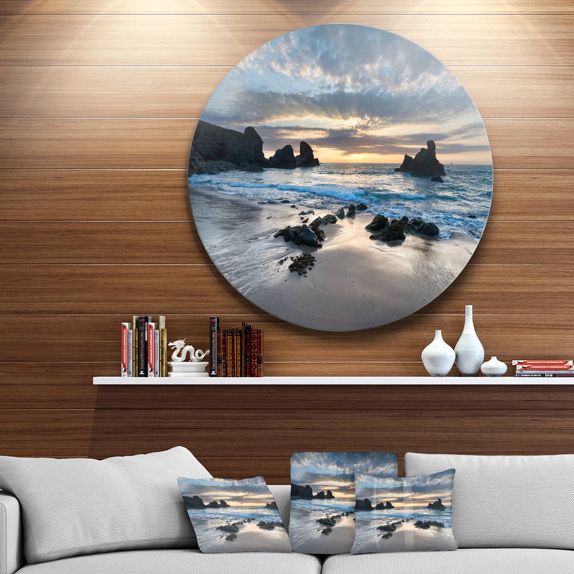 Designart - Beautiful Porthcothan Bay&#x27; Seashore Metal Circle Wall Art