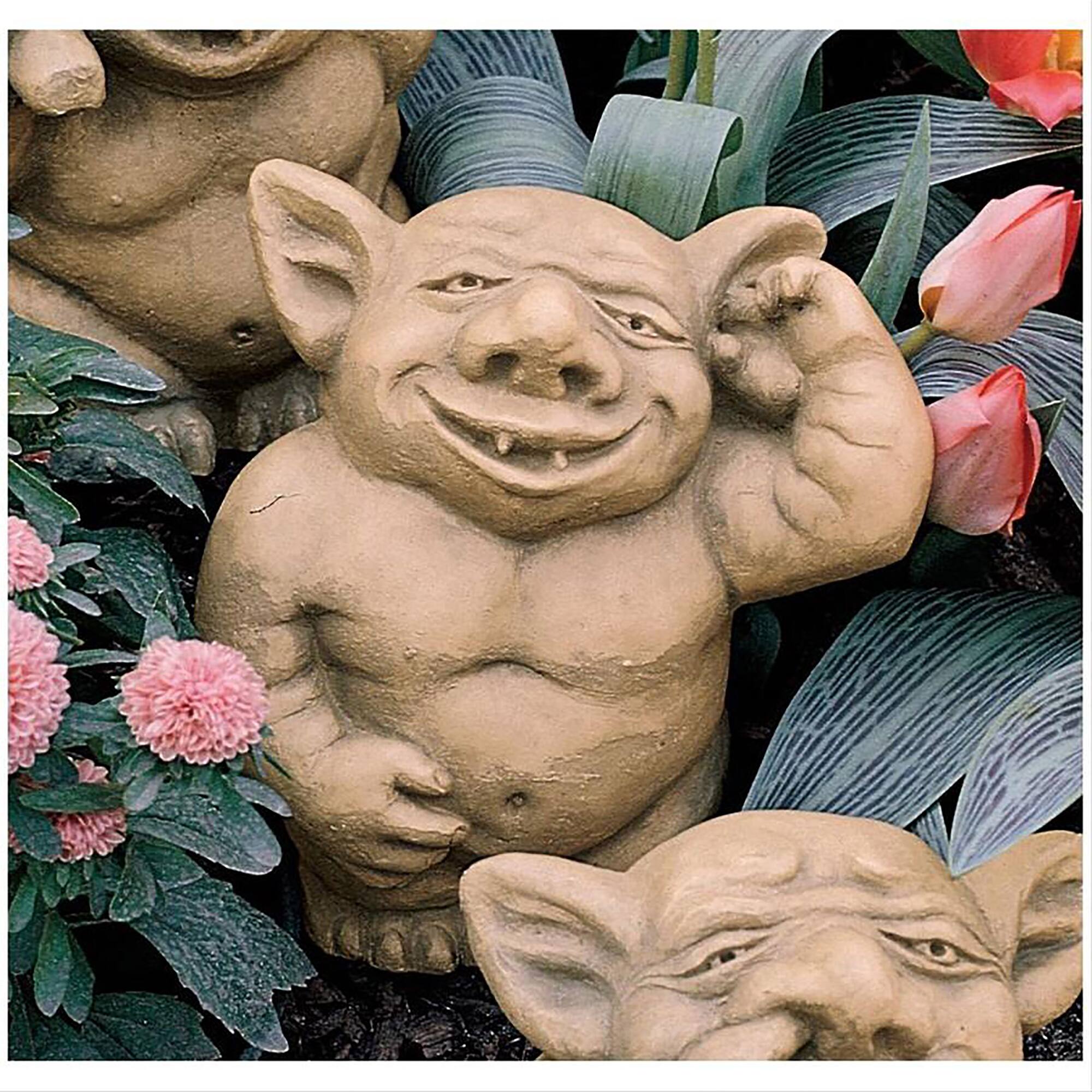 Design Toscano 8&#x22; The Picc-a-Dilly Ear Gargoyle Statue