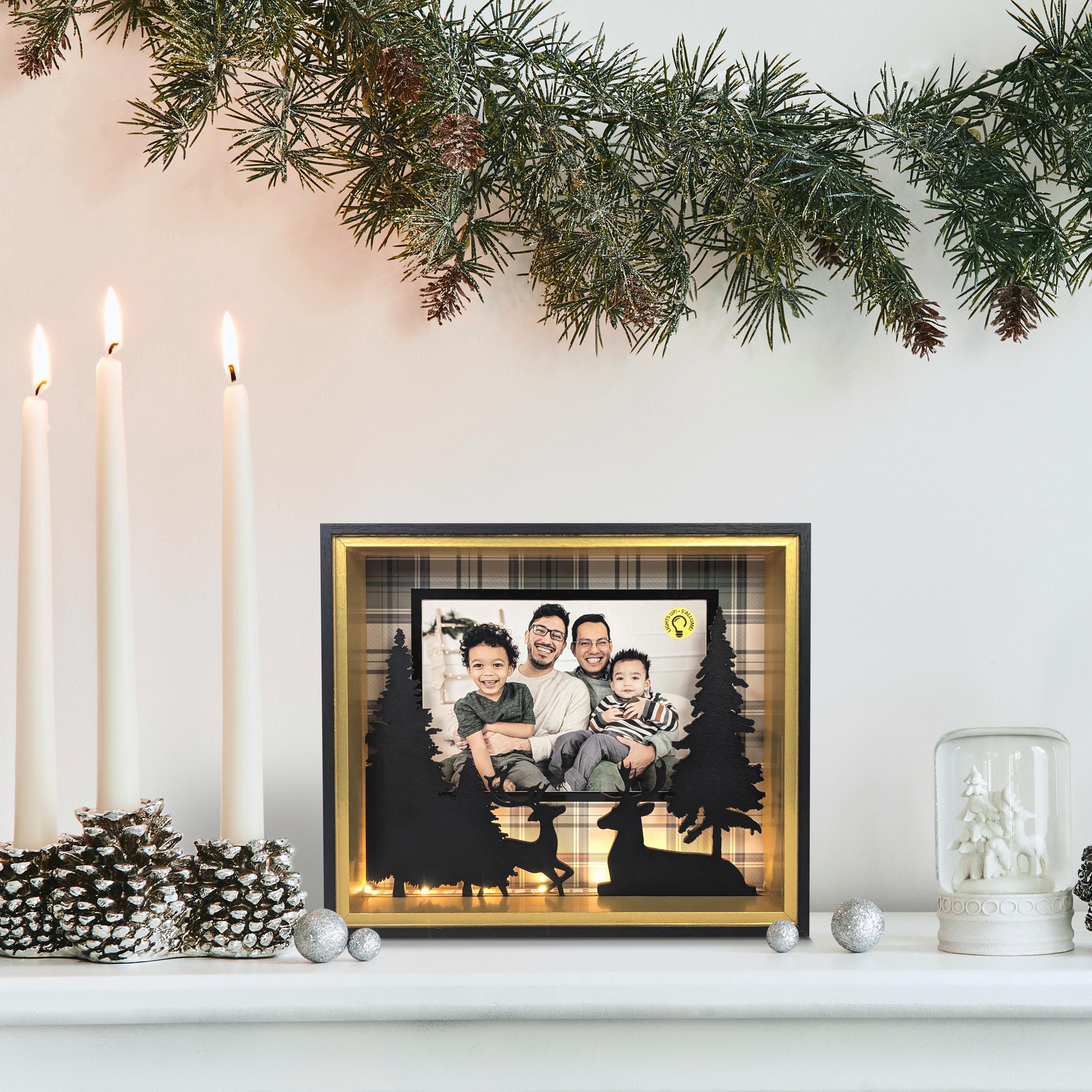 5&#x22; x 7&#x22; LED Plaid with Tree Scene Tabletop Frame by Studio D&#xE9;cor&#xAE;