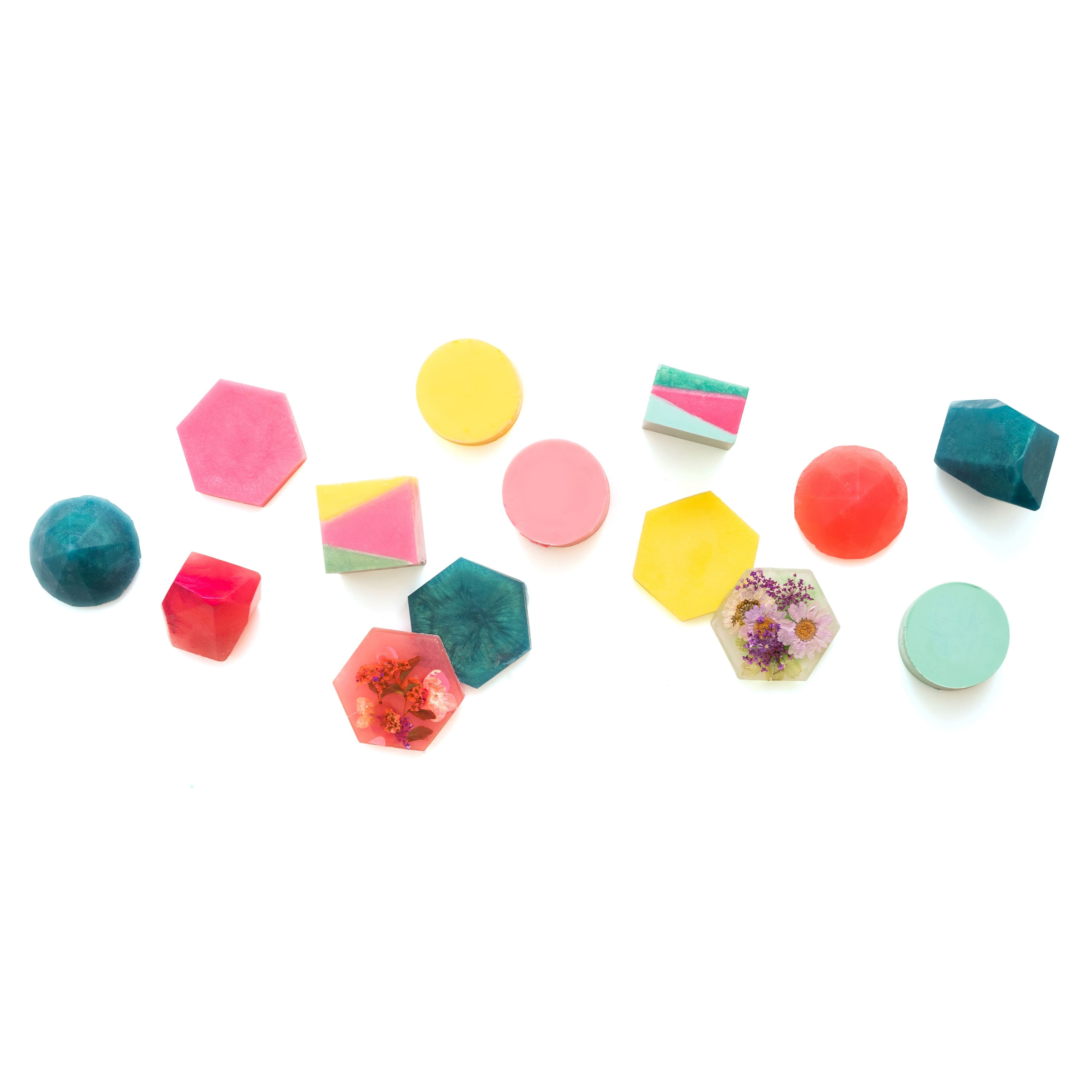 We R Memory Keepers&#xAE; SUDS&#x2122; Soap Maker Bundle