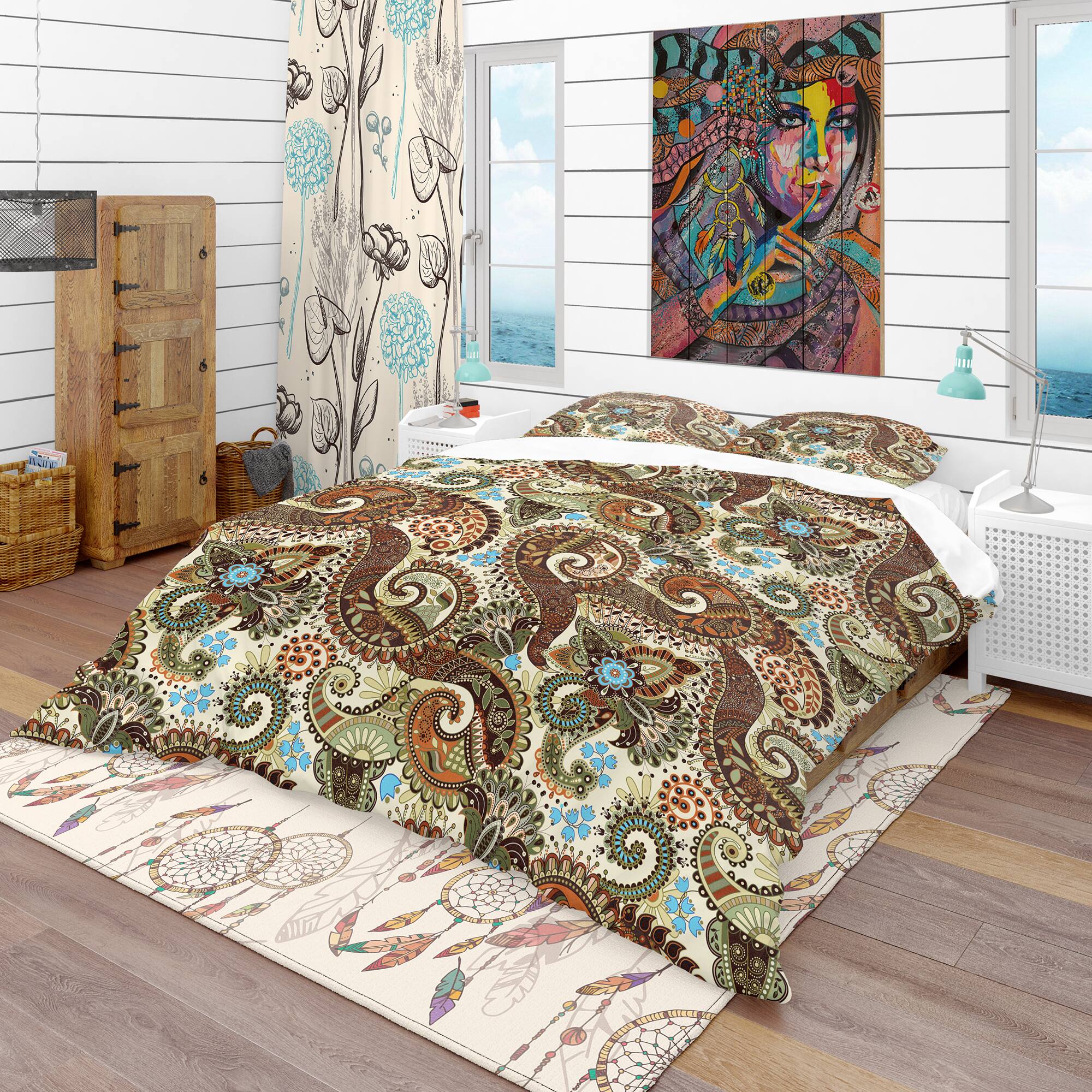 Designart &#x27;Paisley Pattern with Fantasy Background&#x27; Vintage Bedding Set - Duvet Cover &#x26; Shams