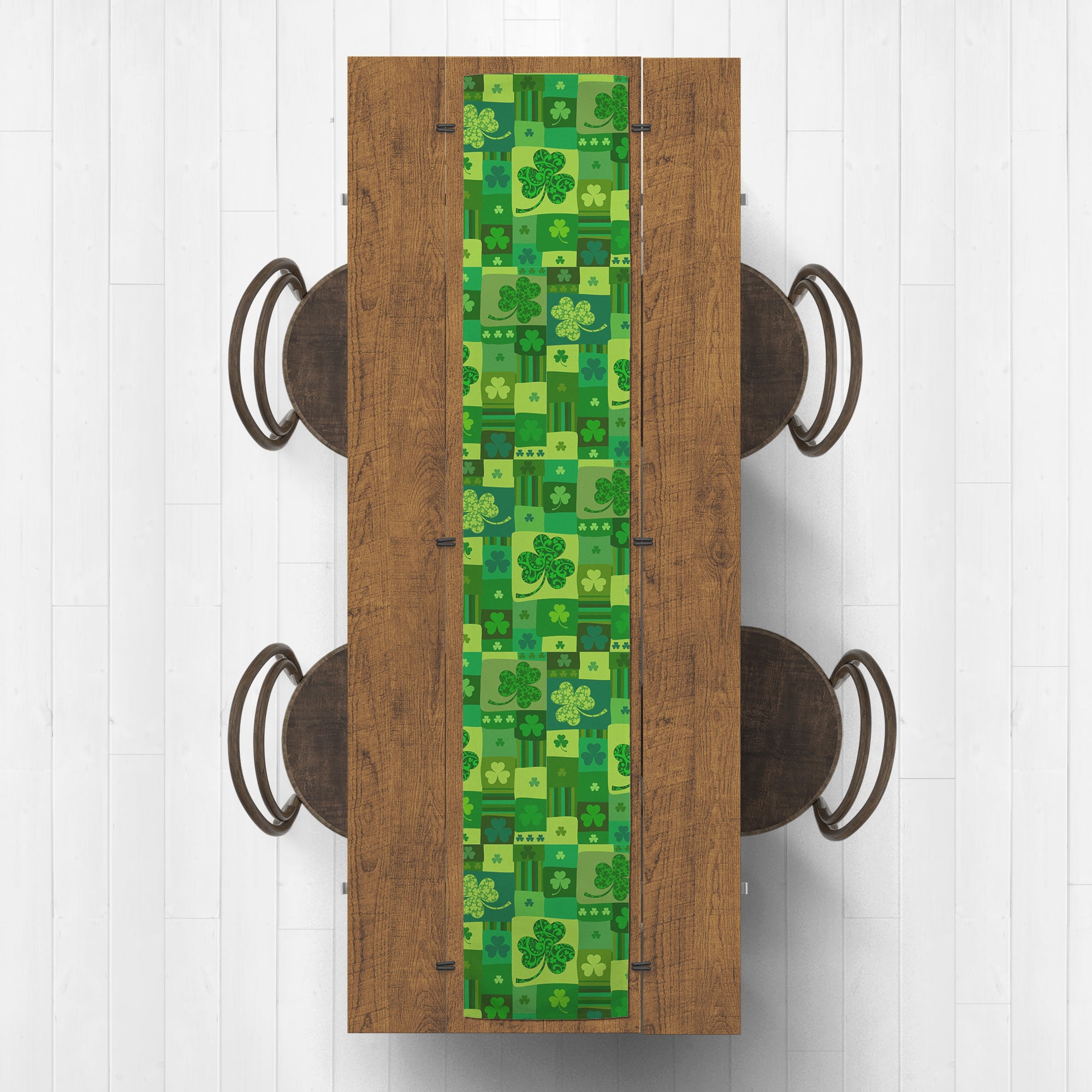 St. Patrick&#x27;s Day Clover Patchwork Twill Table Runner