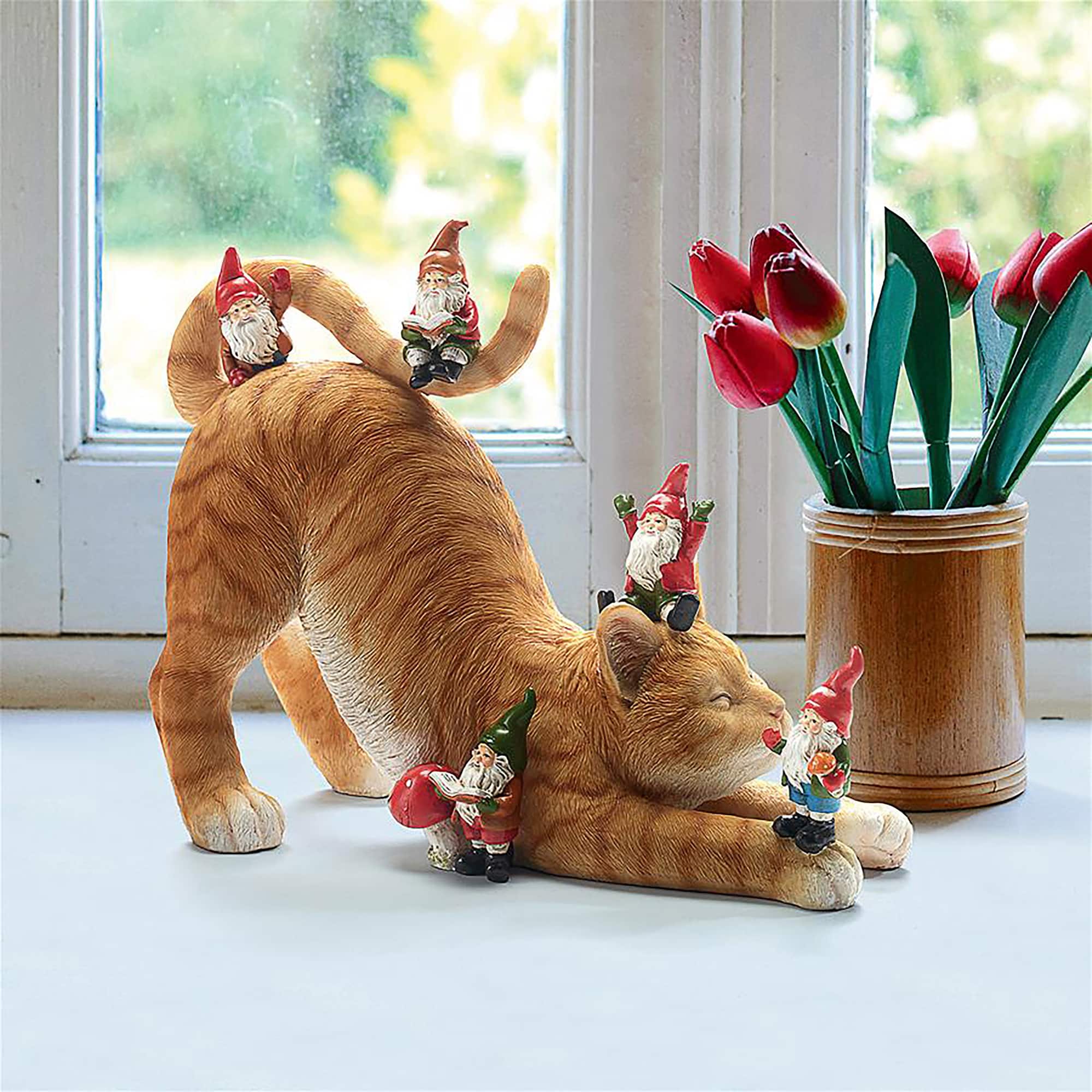 Design Toscano 14.5&#x22; Catatonic Gnome Feline Frenzy Statue