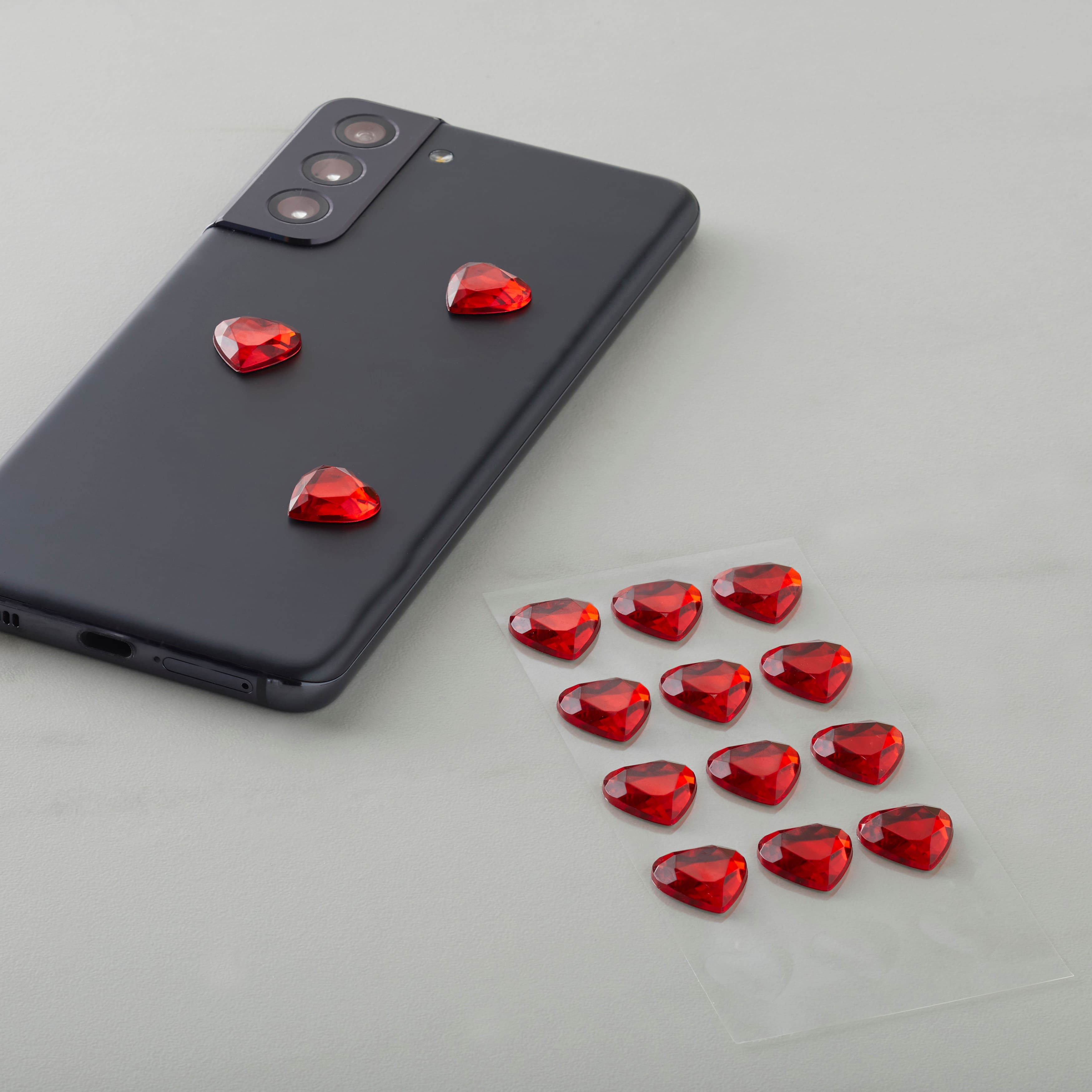 Red Heart Adhesive Gems (20)* – Inspire-Create