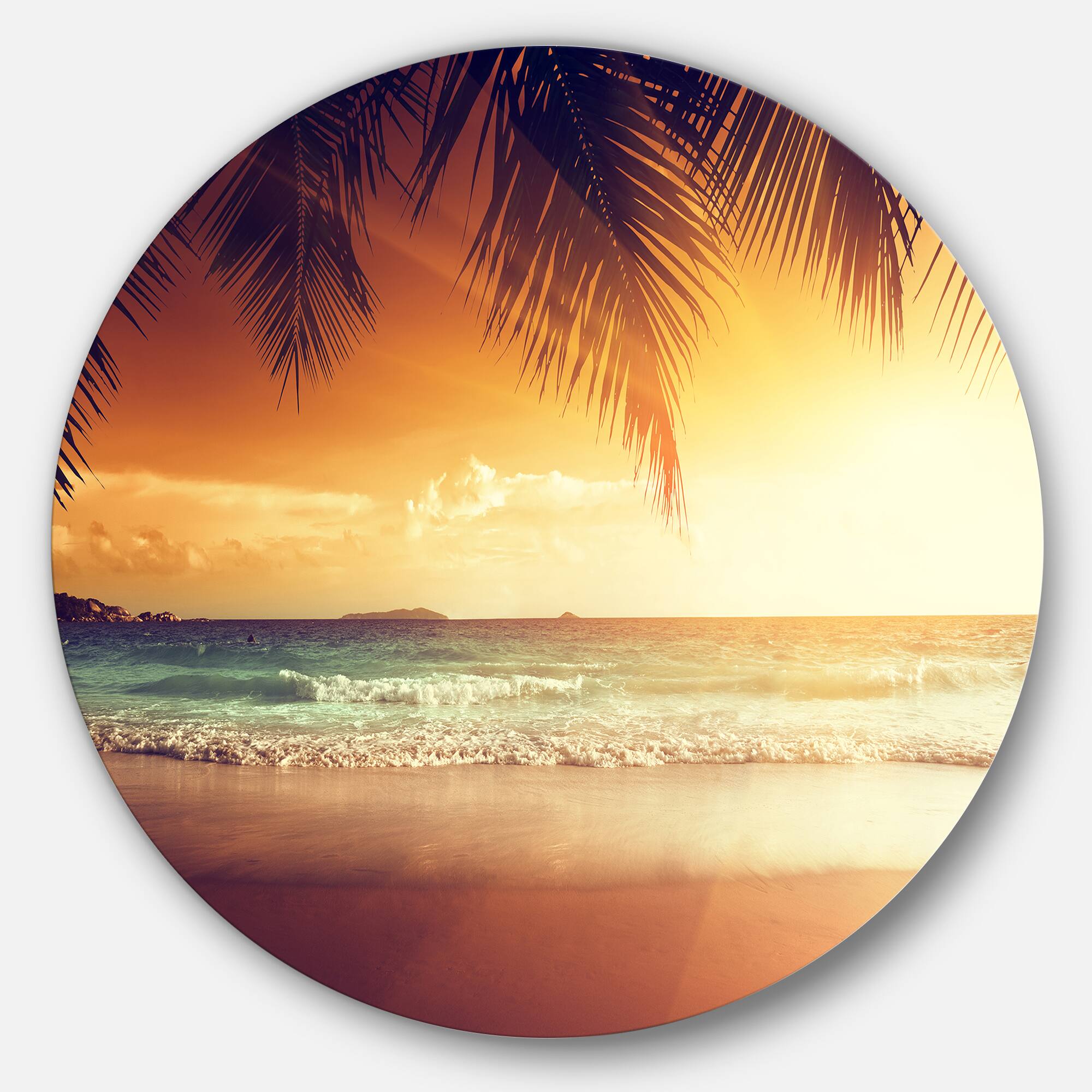 Designart - Palm Leaves on Caribbean Seashore&#x27; Seashore Metal Circle Wall Art