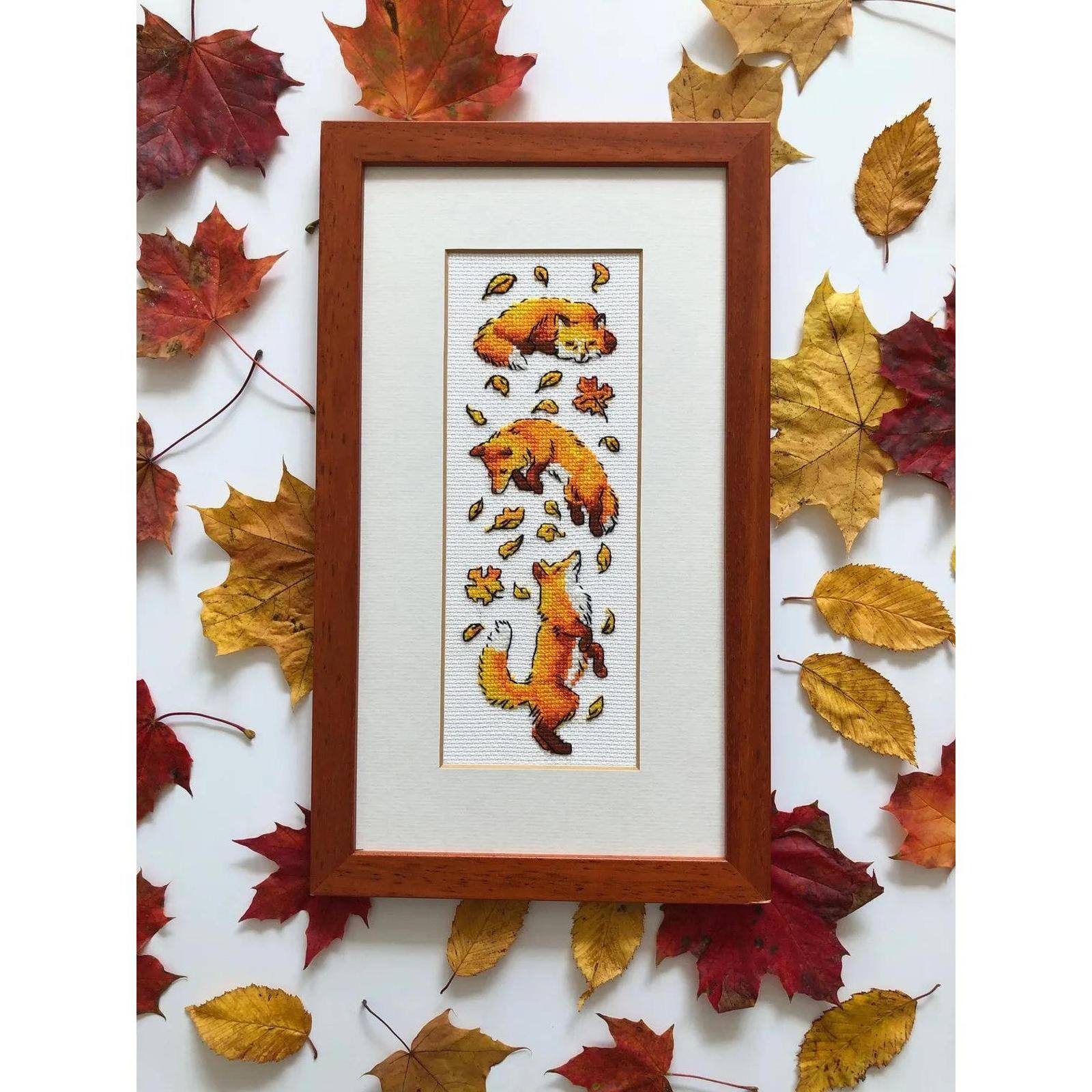 RIOLIS Counted Cross Stitch Kit Foxes in Leaves