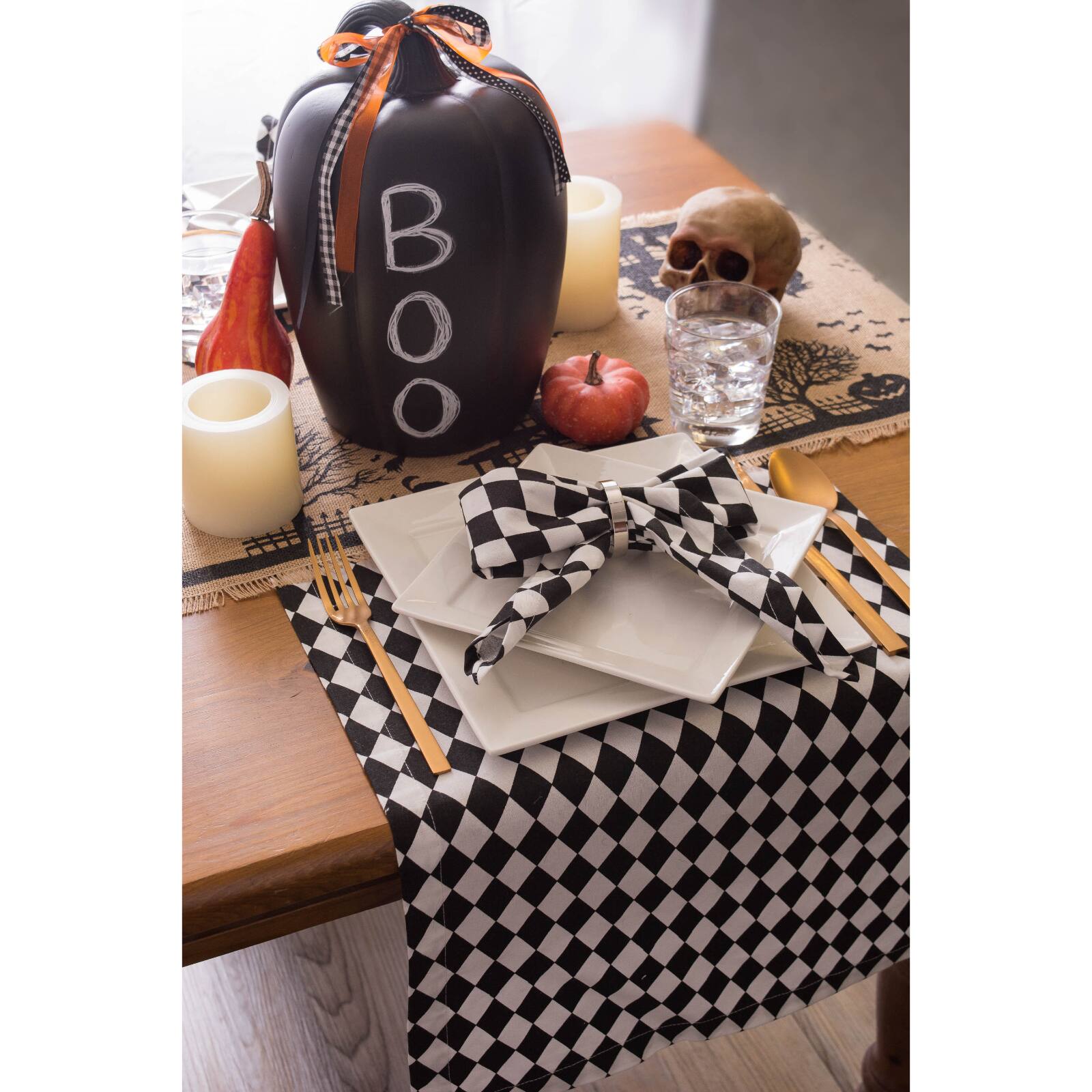 Black and Cream Harlequin Print Table Runner 14&#x22; x 72&#x22;