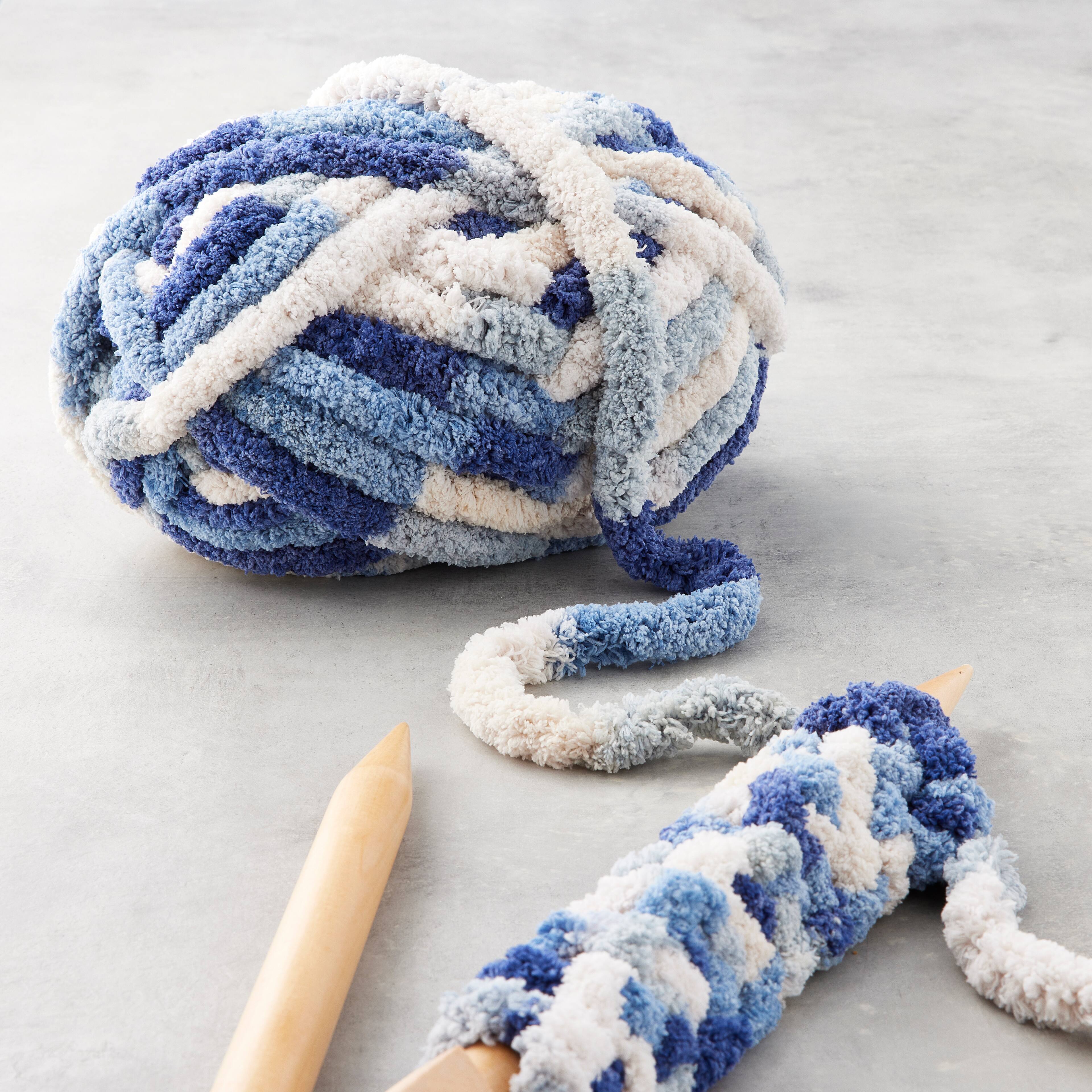 Bernat® Blanket Big™ Yarn