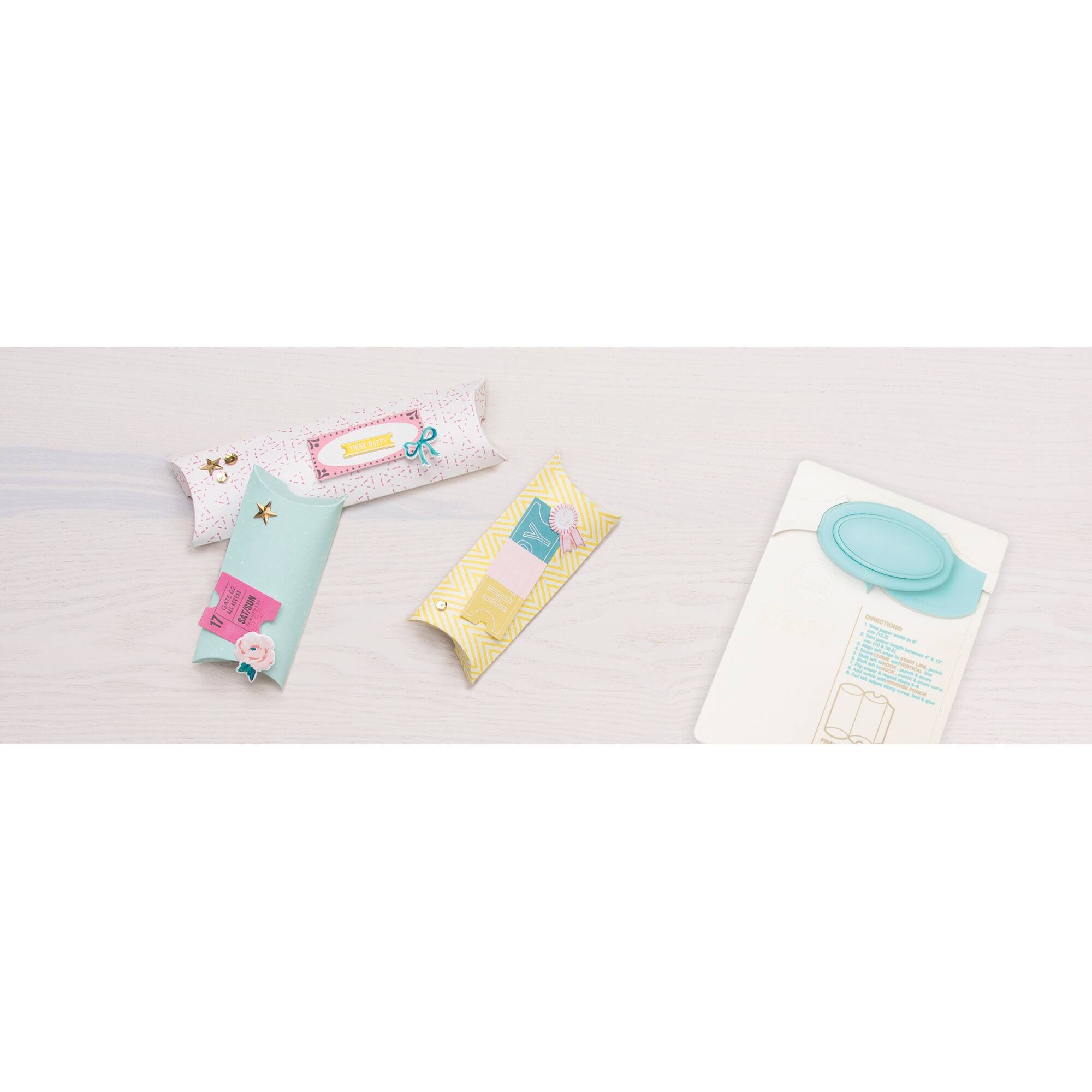 We R Memory Keepers&#xAE; Pillow Box Punch Board