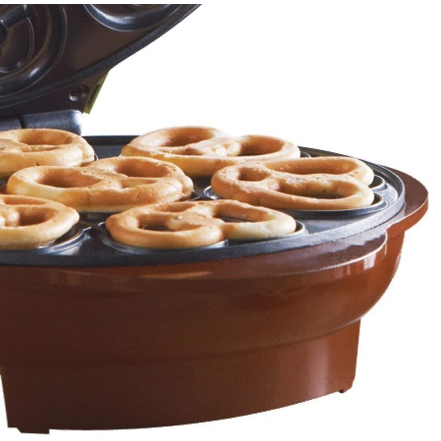 Brentwood Nonstick Mini Pretzel Maker