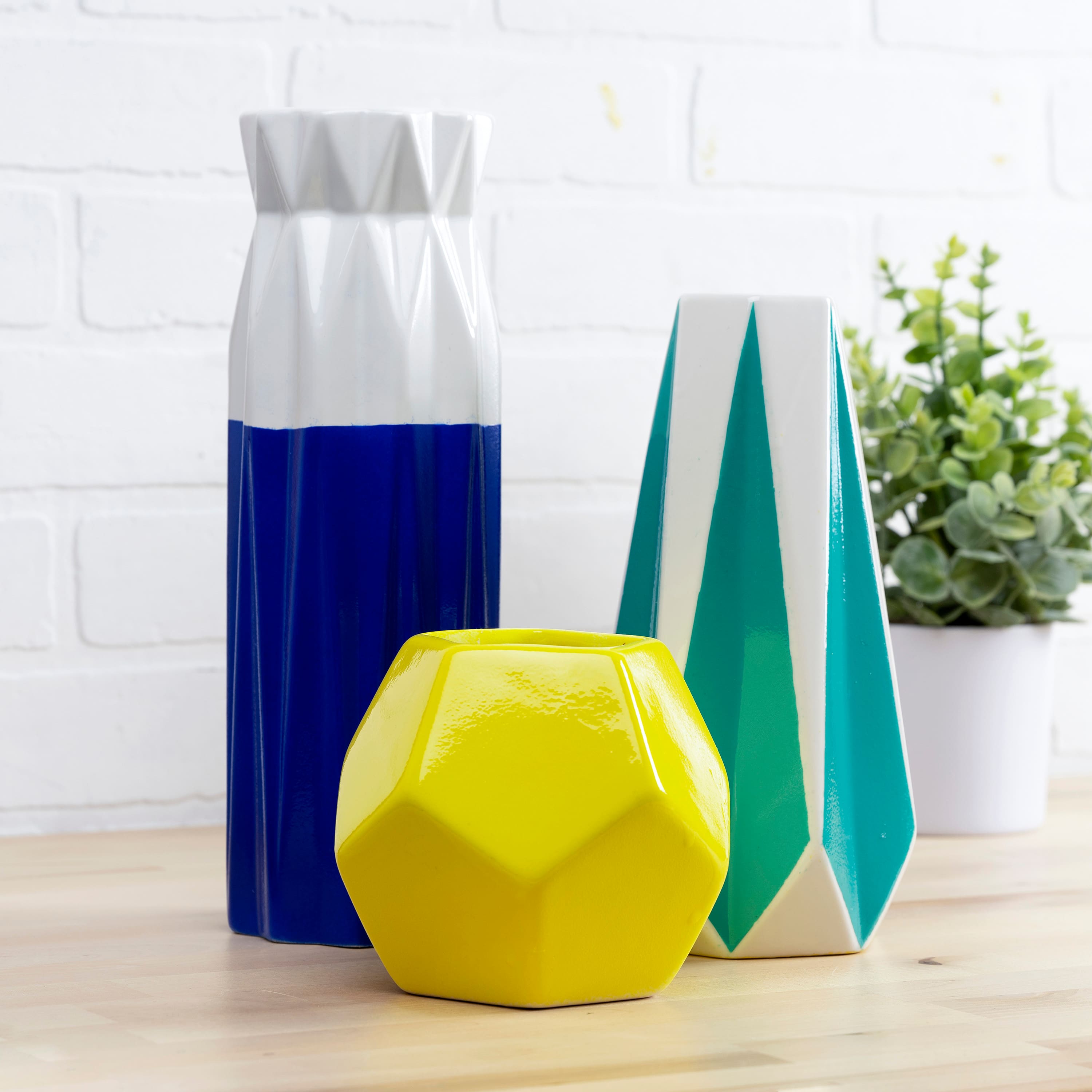 Mod Podge® Gloss Clear Acrylic Sealer