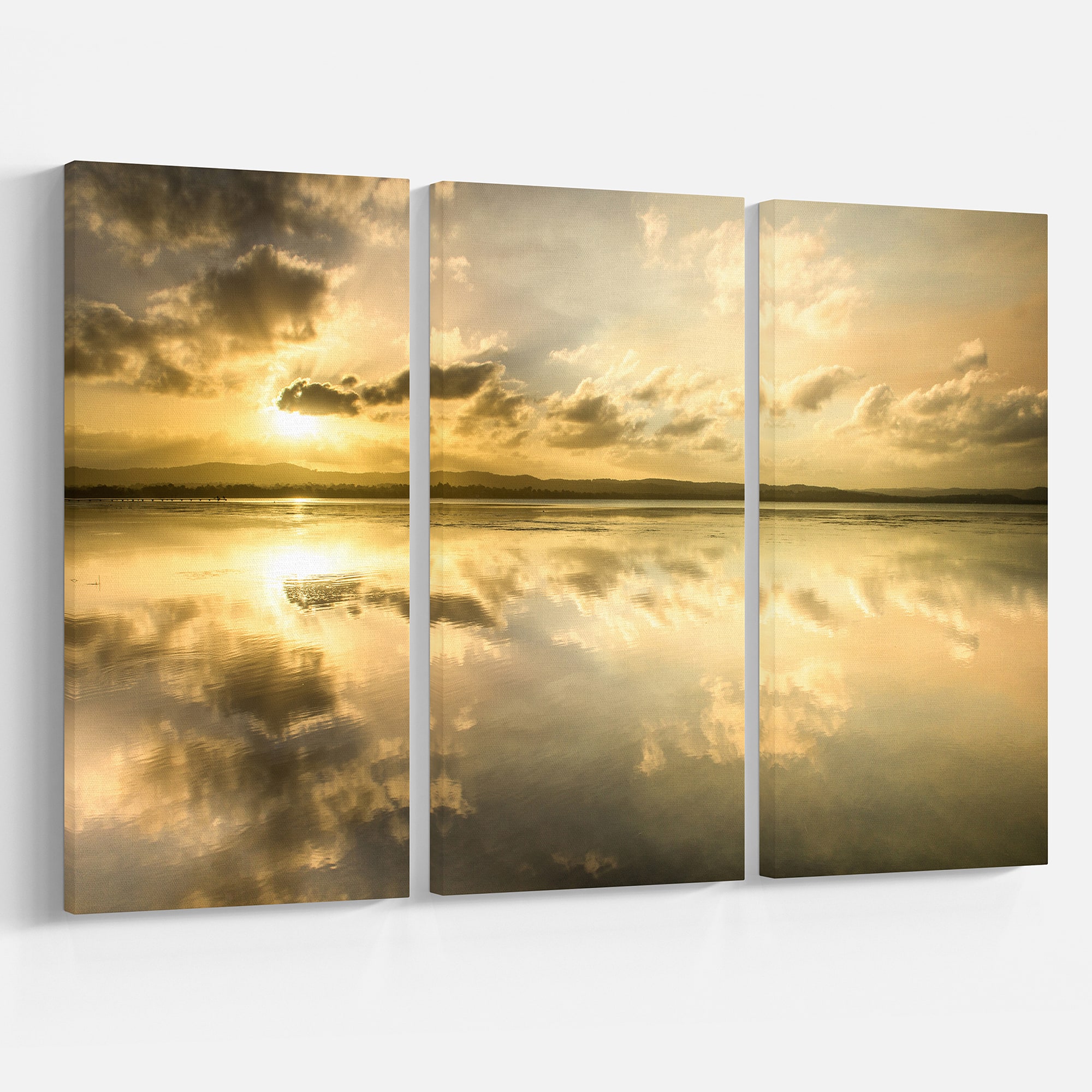 Designart - Amazing Foreshore Reserve Reflection - Large Seashore Canvas Print