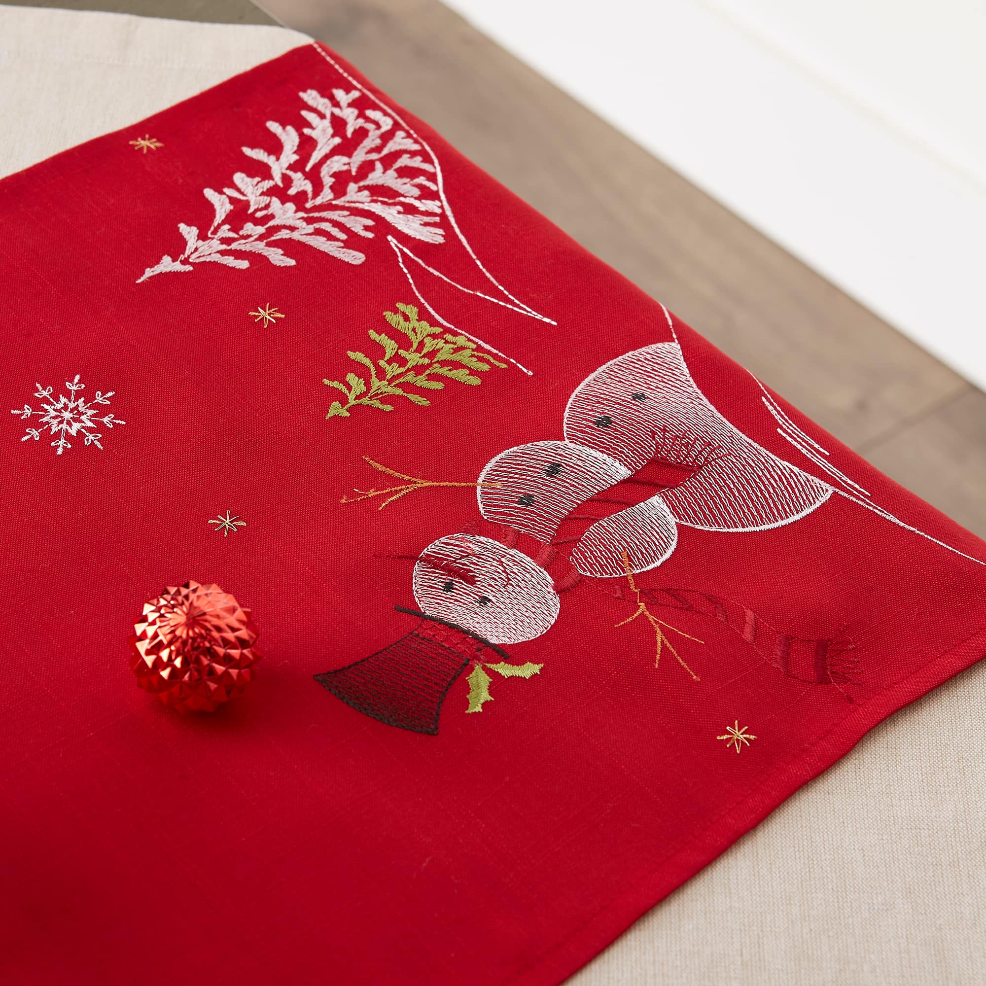 DII&#xAE; 70&#x22; Red Embroidered Snowman Table Runner