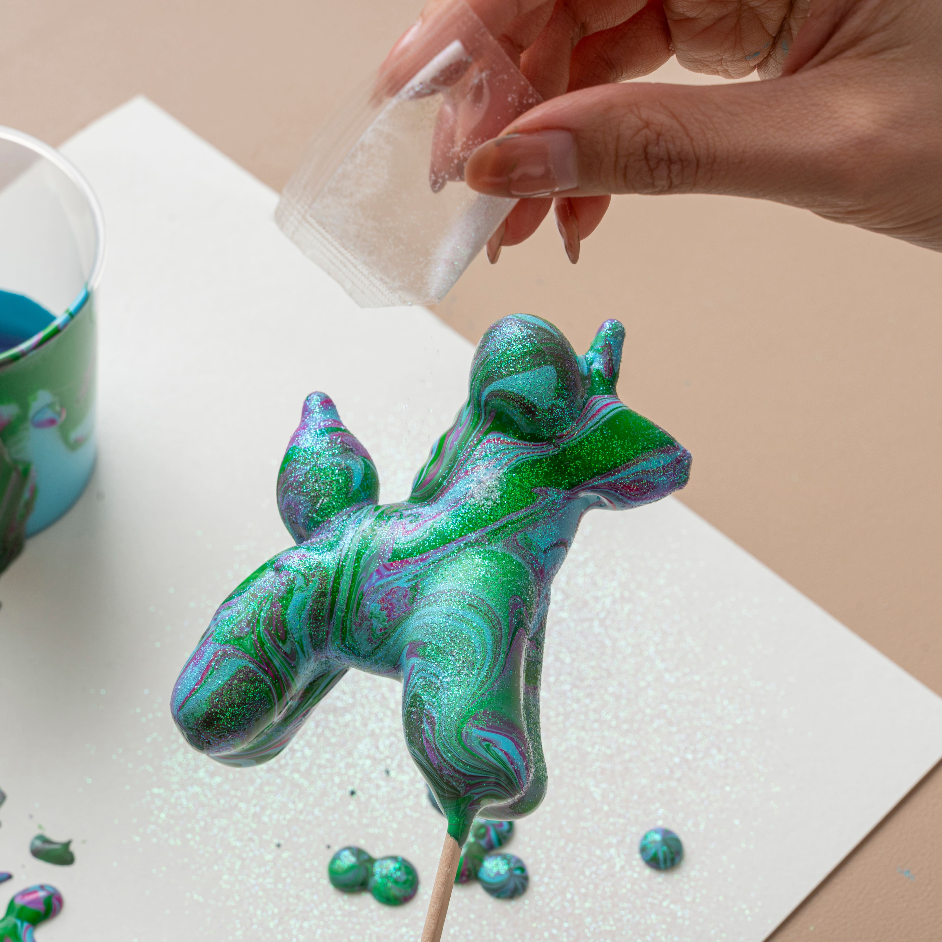 Balloon Animals Paint Pour Kit by Craft Smart&#xAE;