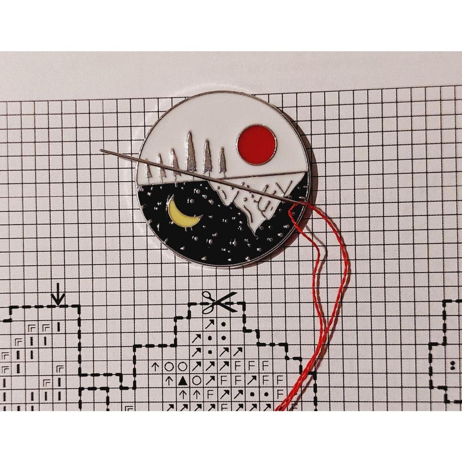 Wizardi 4/5" Day & Night Magnetic Needle Minder