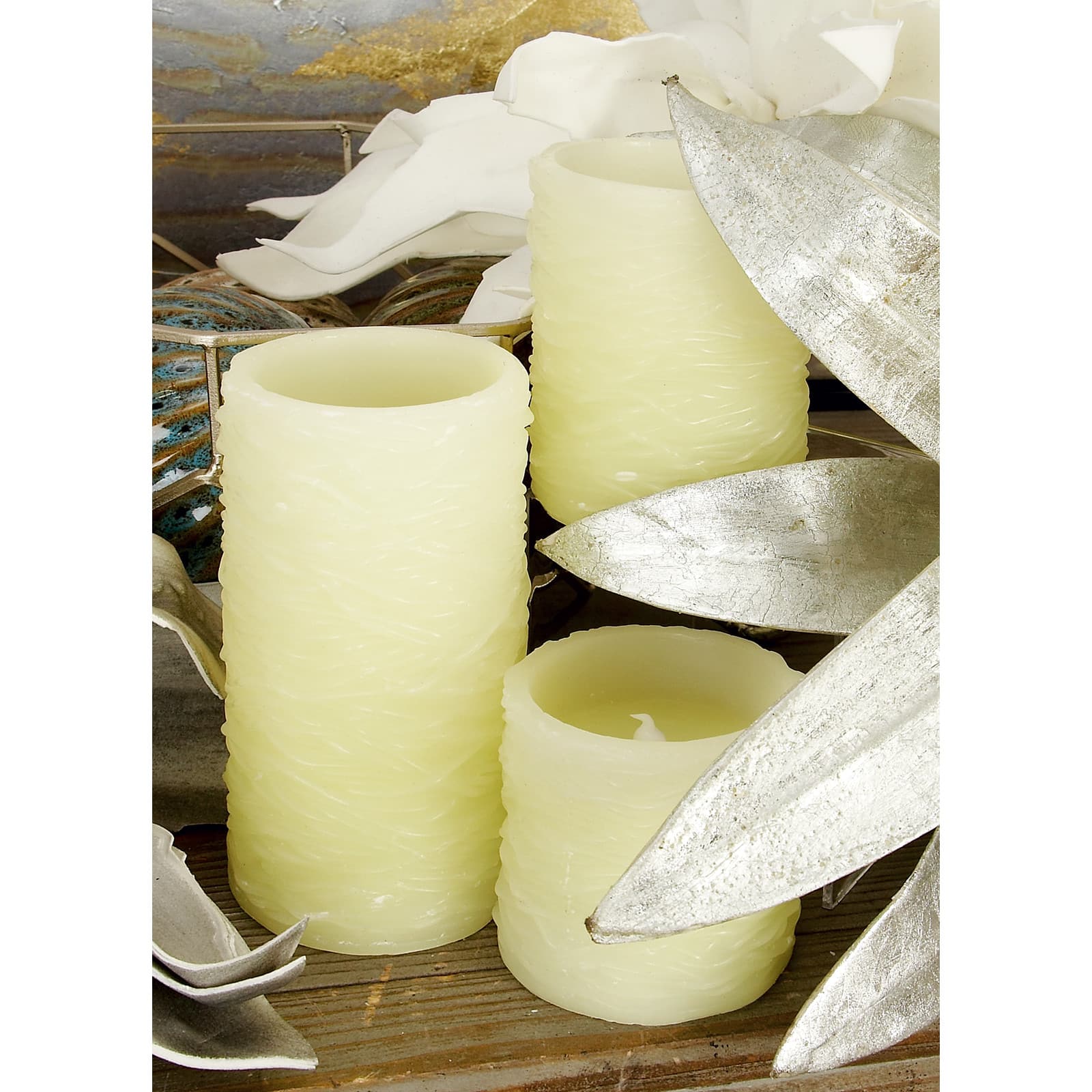 Cream Traditional Resin Flameless Candle Set