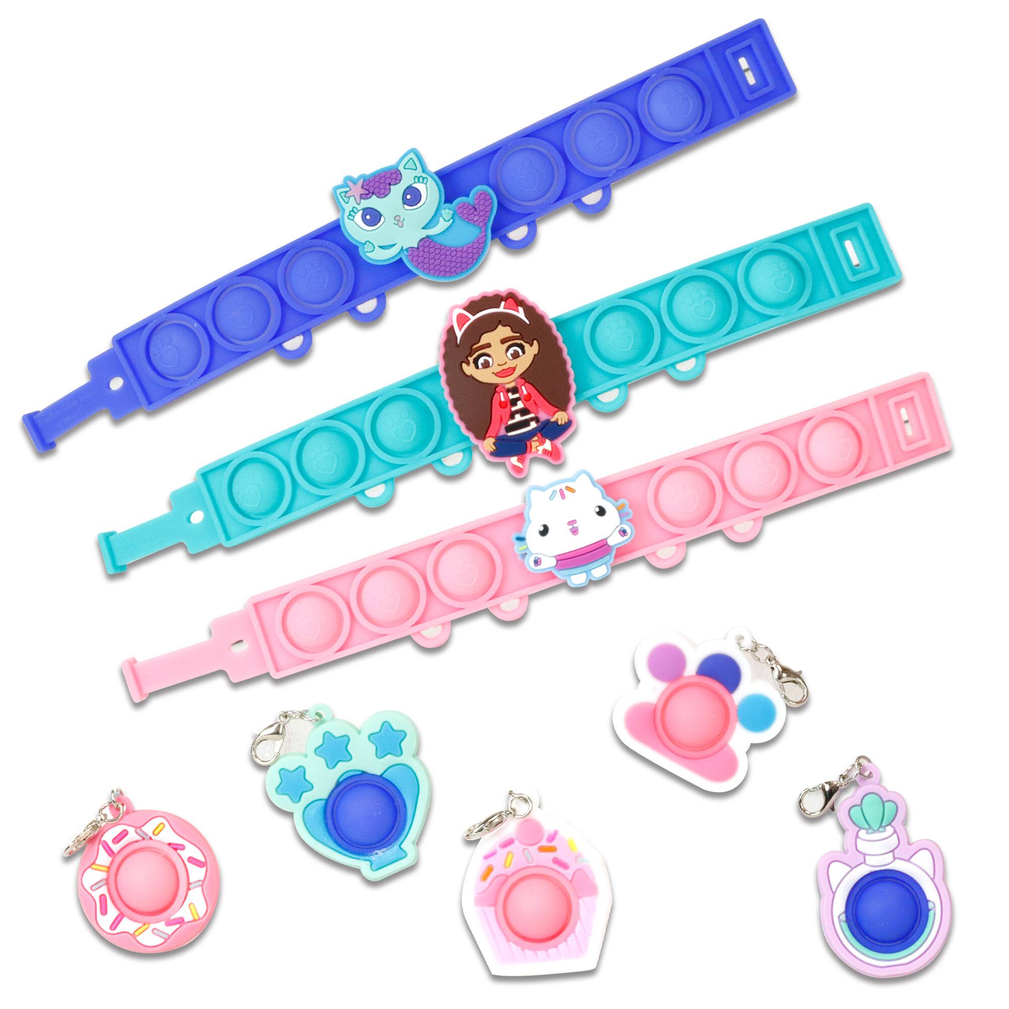 Pop-Eeze: Gabby&#x27;s Dollhouse Bracelet Activity Set