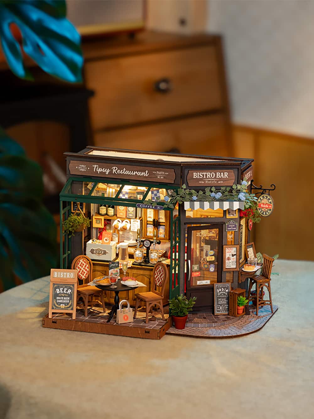 Rolife&#xAE; Tipsy Restaurant DIY Miniature House Kit