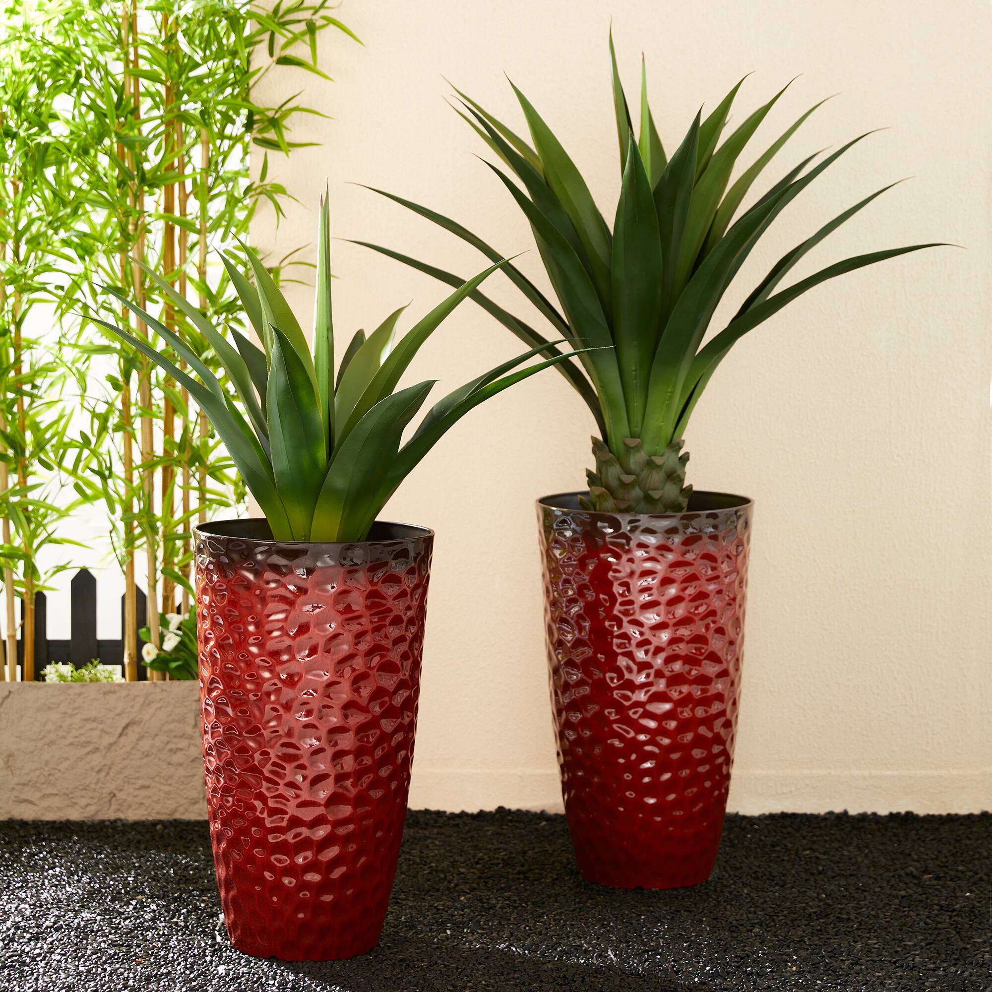 Glitzhome® 23.75" Eco-Friendly Honeycomb Textured Red Tall Plastic Planters, 2ct.