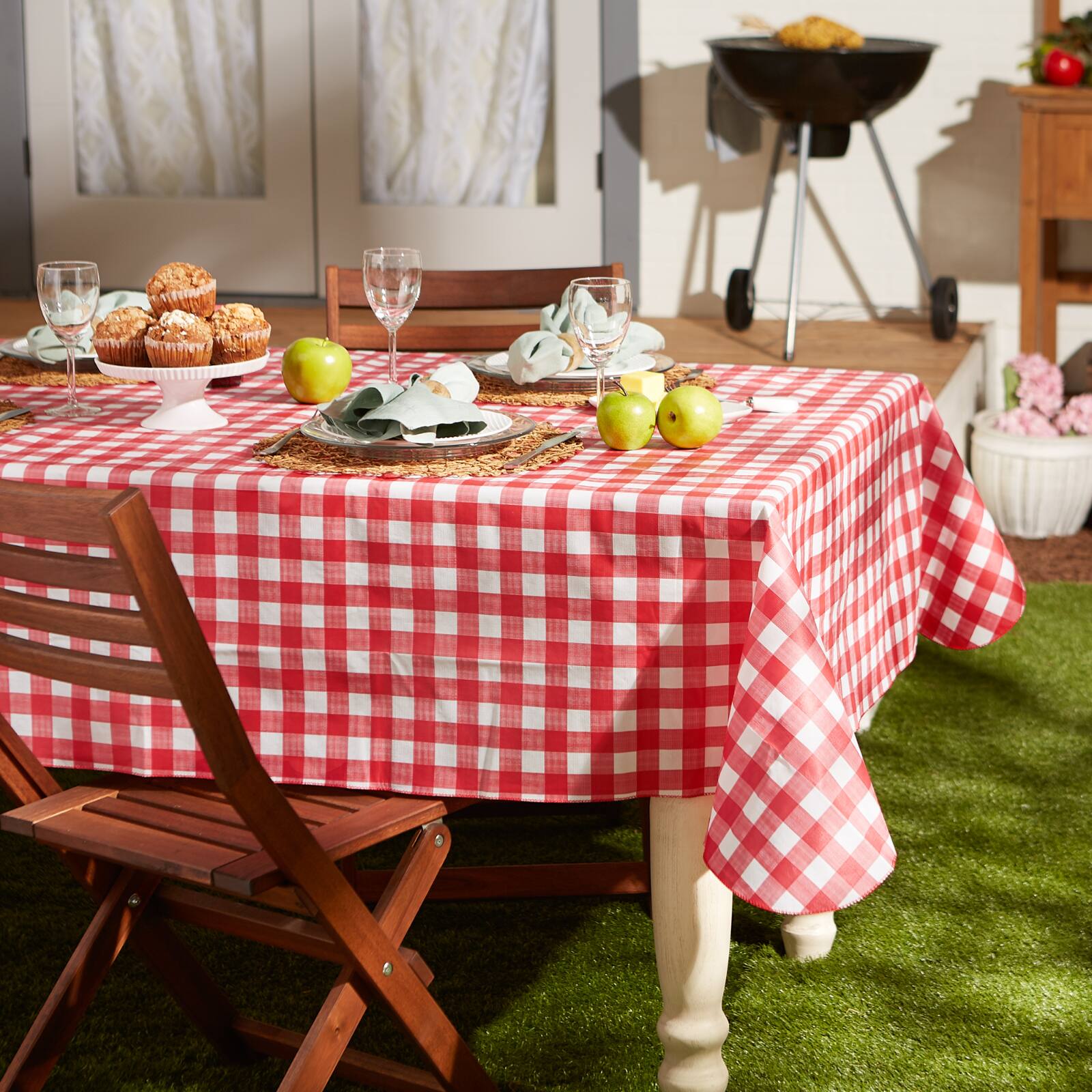 Red Check Vinyl Tablecloth 60&#x22; x 84&#x22;
