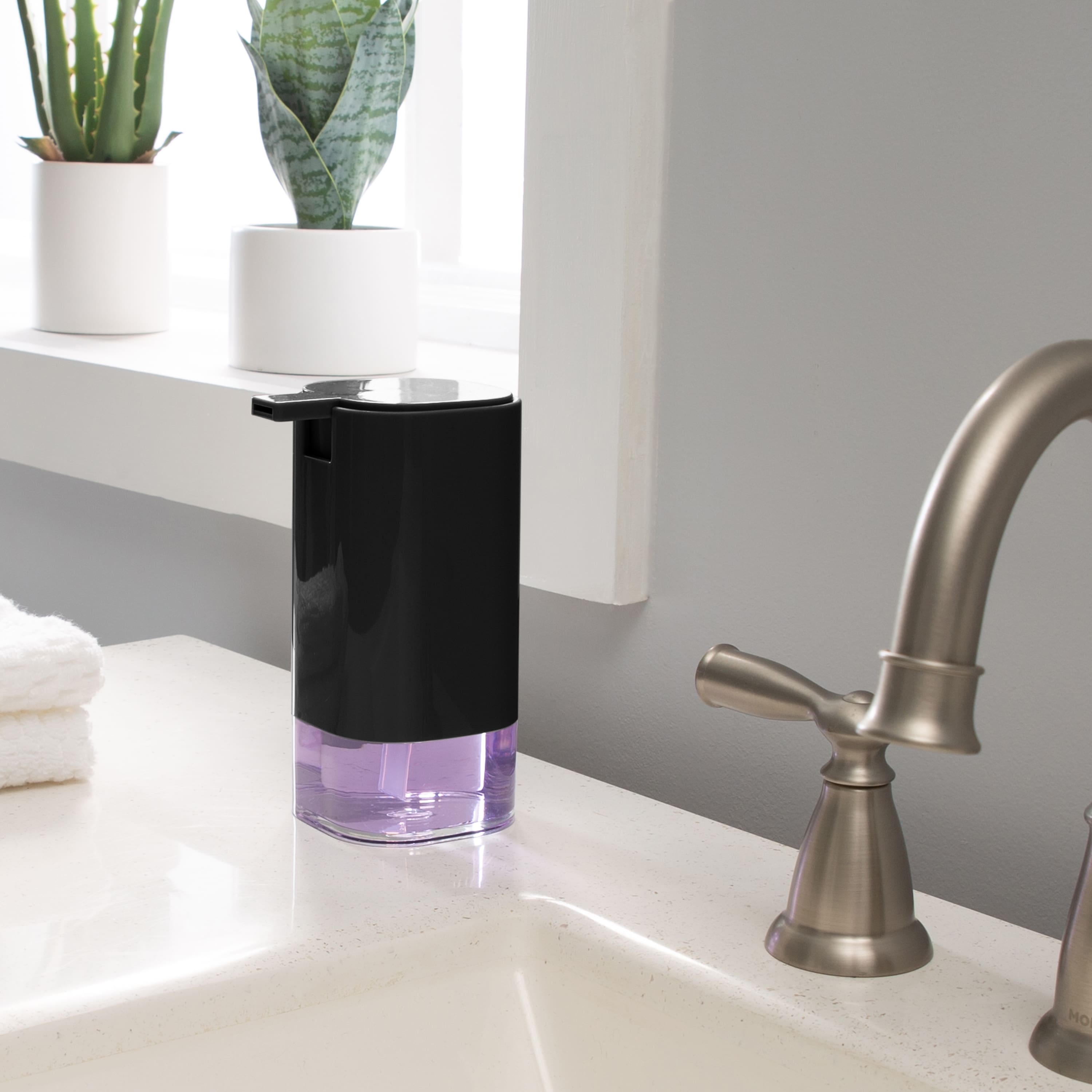 Bath Bliss Acrylic Soap Dispenser
