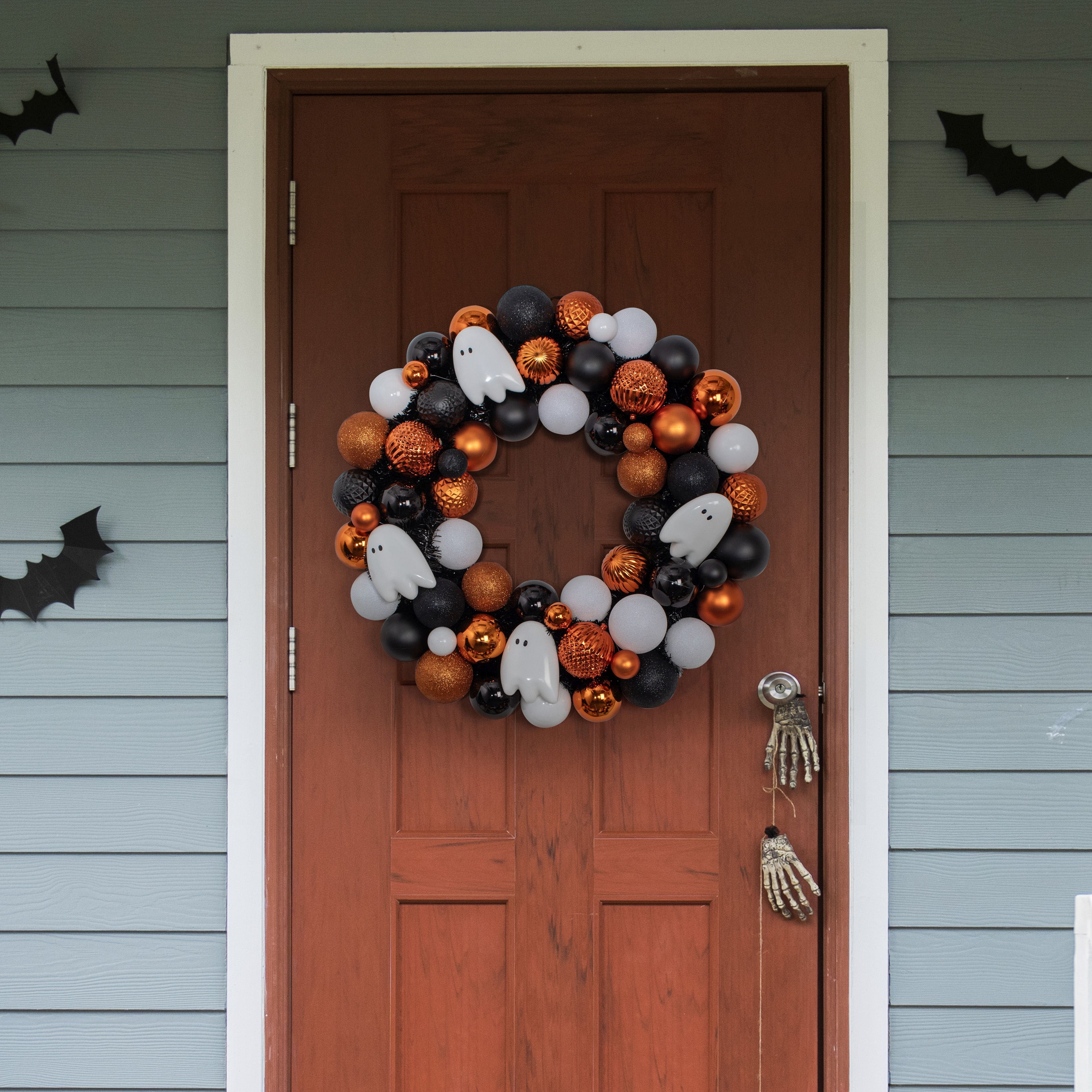 23.5&#x22; Orange, Black &#x26; White Ghost &#x26; Ornament Wreath by Ashland&#xAE;