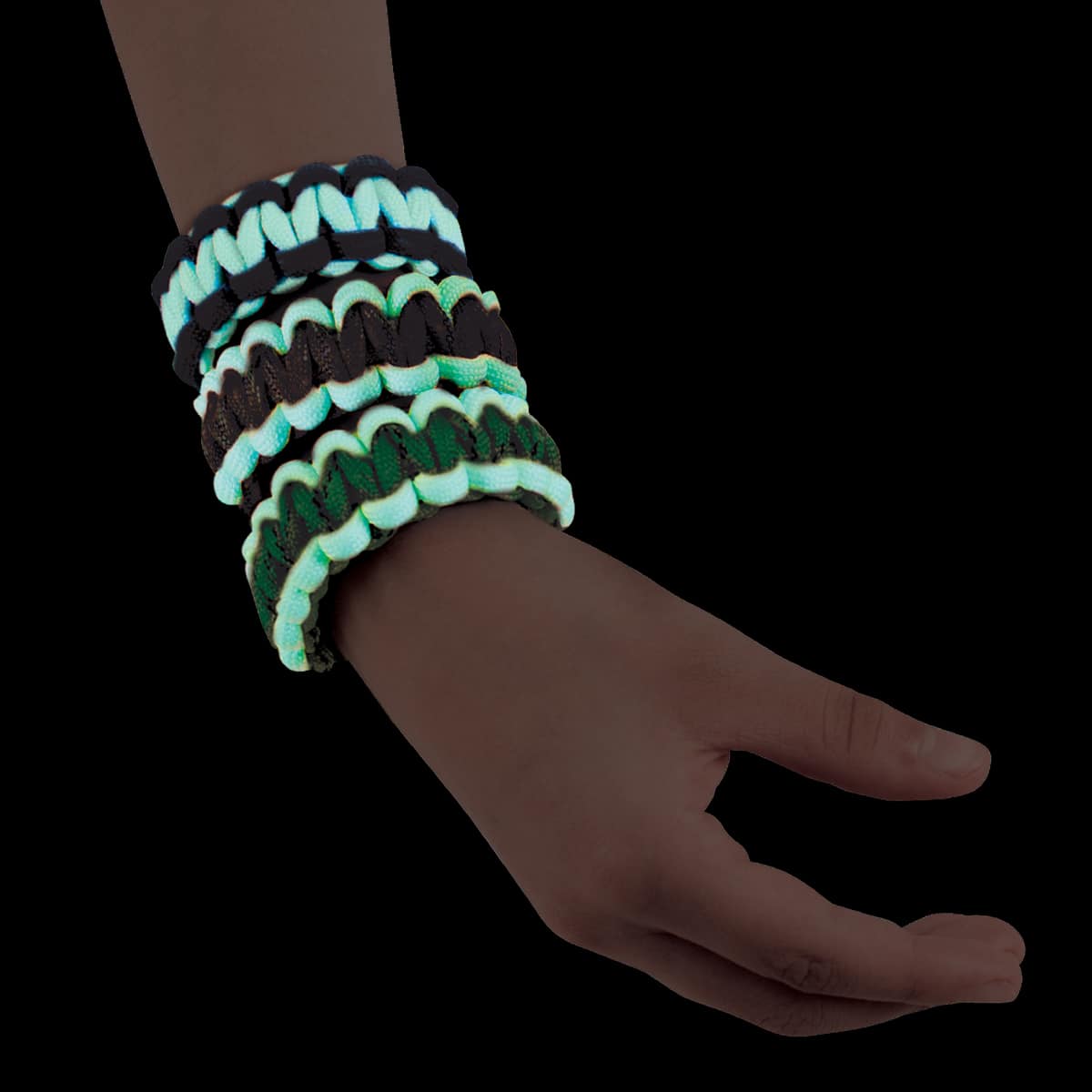 bracelets that glow in the dark