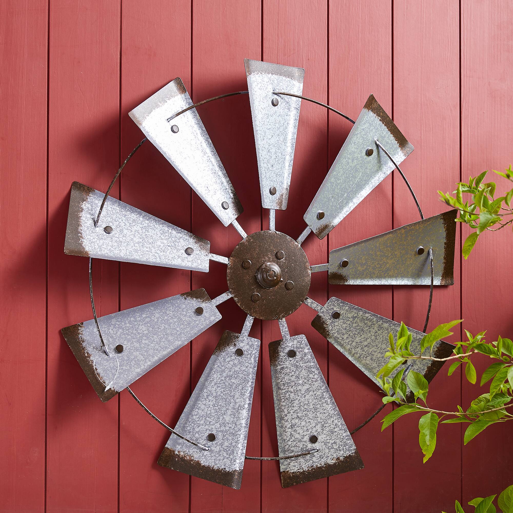 Glitzhome® 22" Farmhouse Metal Galvanized Wind Spinner Wall Décor