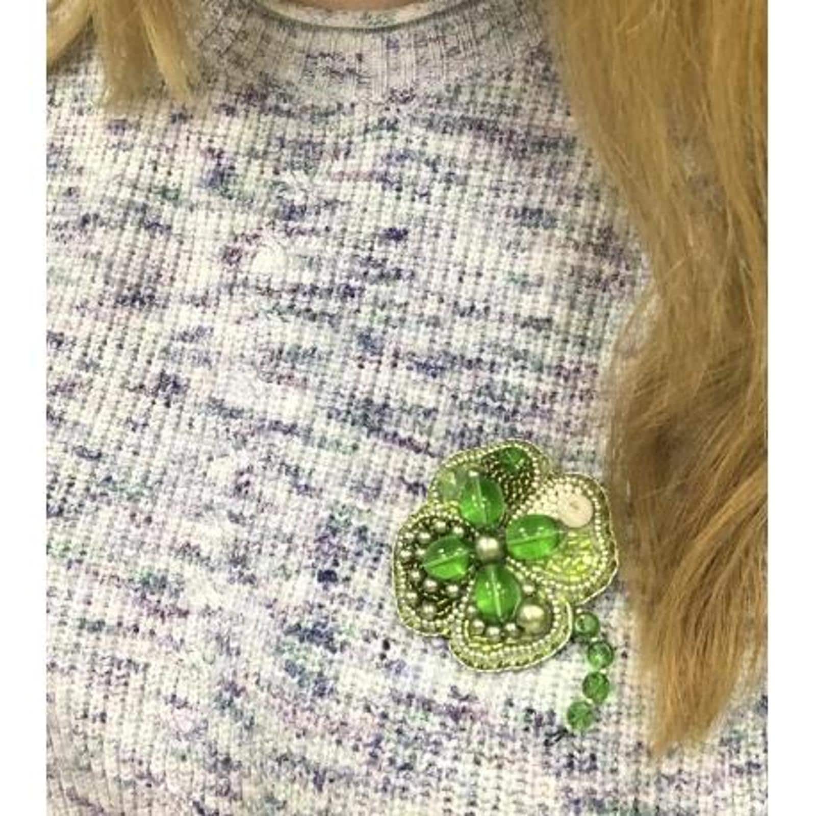 Crystal Art Beadwork Kit For Creating Brooch Symbol Of Luck